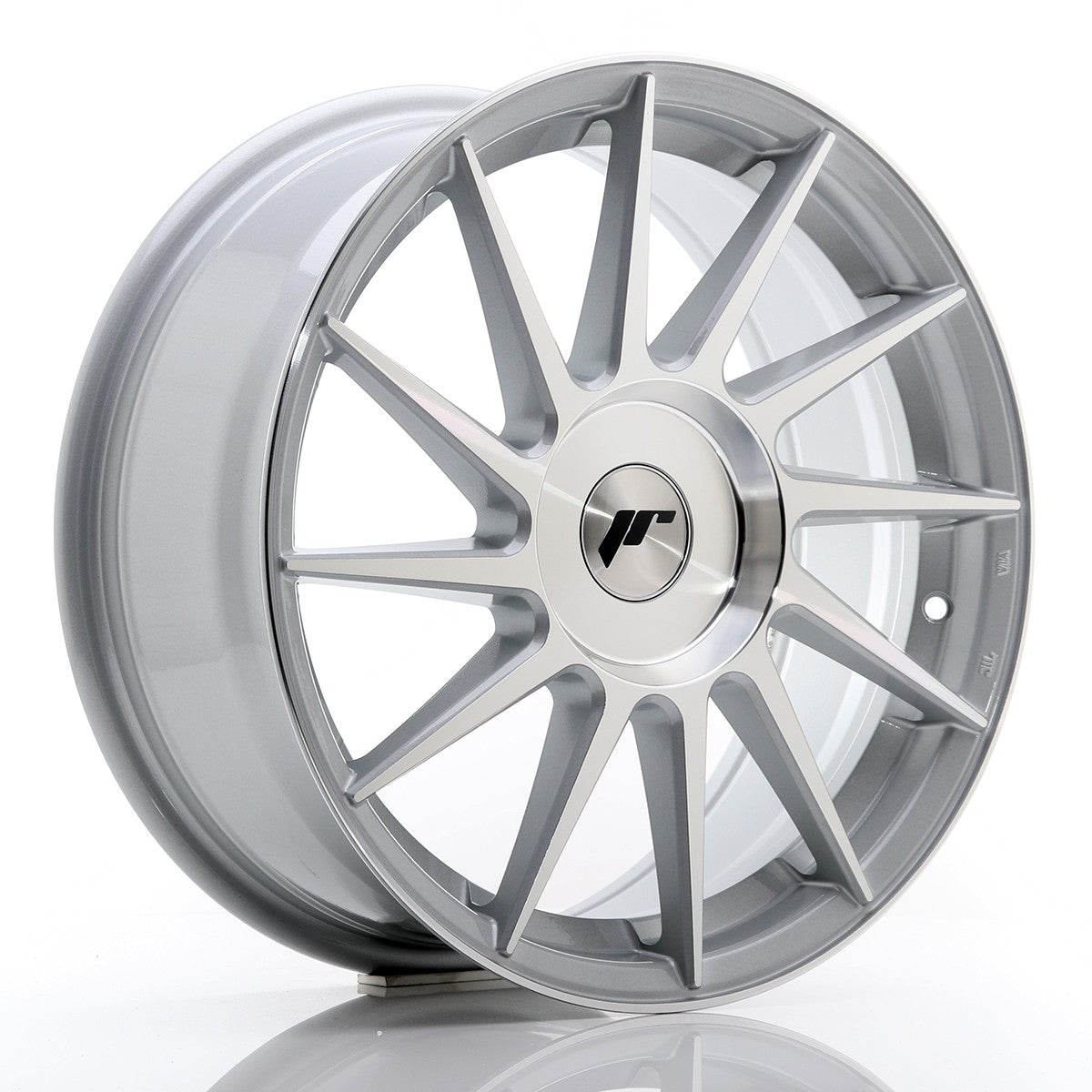 Japan Racing LLANTA JAPAN RACING JR22 17X7 ET BLANK BLANK CB 73,1 SILVER