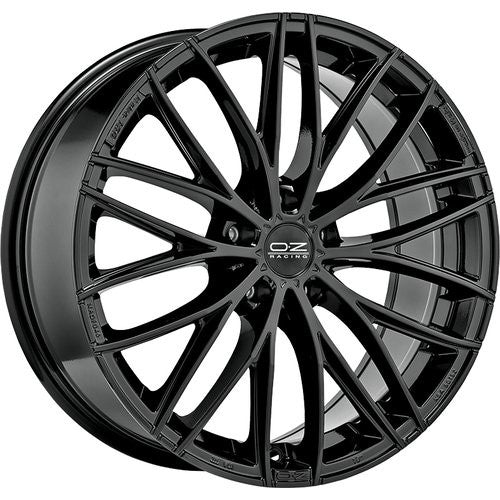 LLANTA OZ RACING ITALIA 150 8X18 ET45 5X114,3 NEGRO