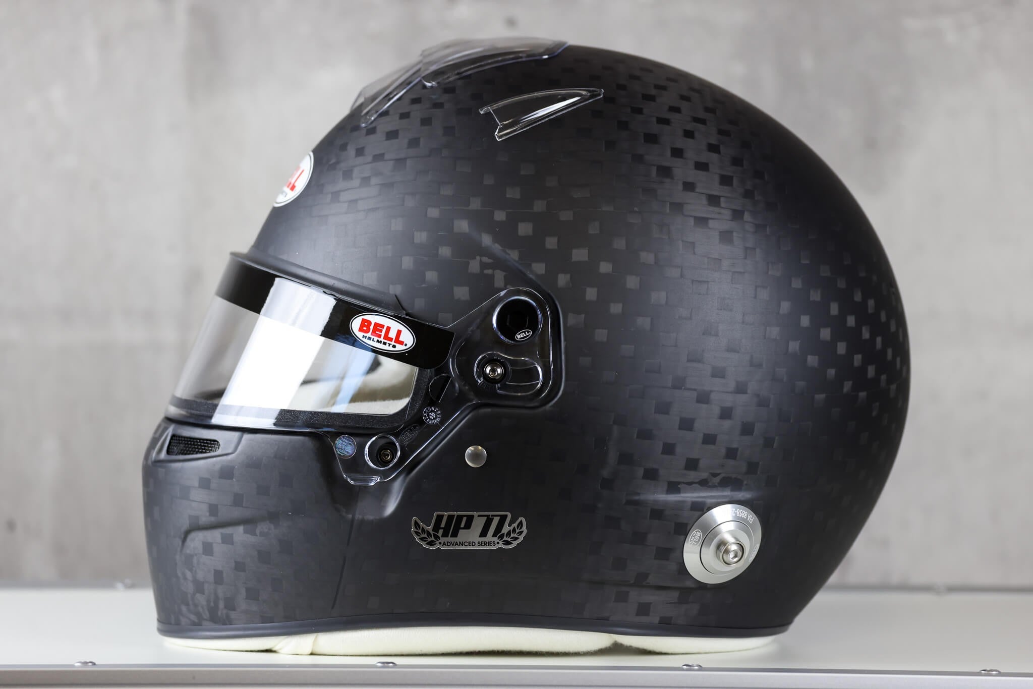 Casco Bell Hp77 (Hans) Interior Blanco Talla 58 Fia8860-2018-Abp - imagen 3 | APEXCORSE