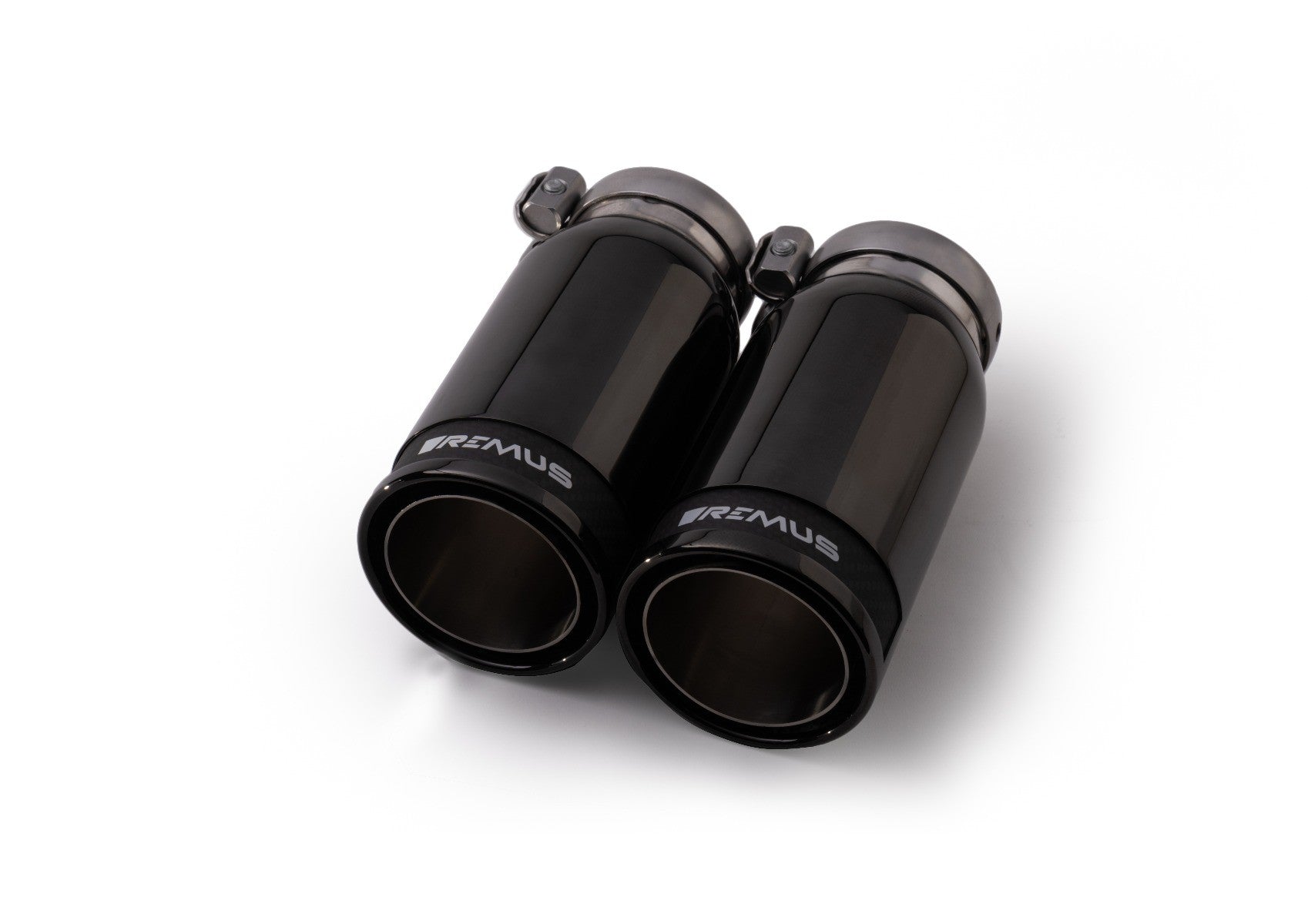 Set De 2 Colas REMUS De 84Mm Negras Insercion Carbono - REMUS original | APEXCORSE