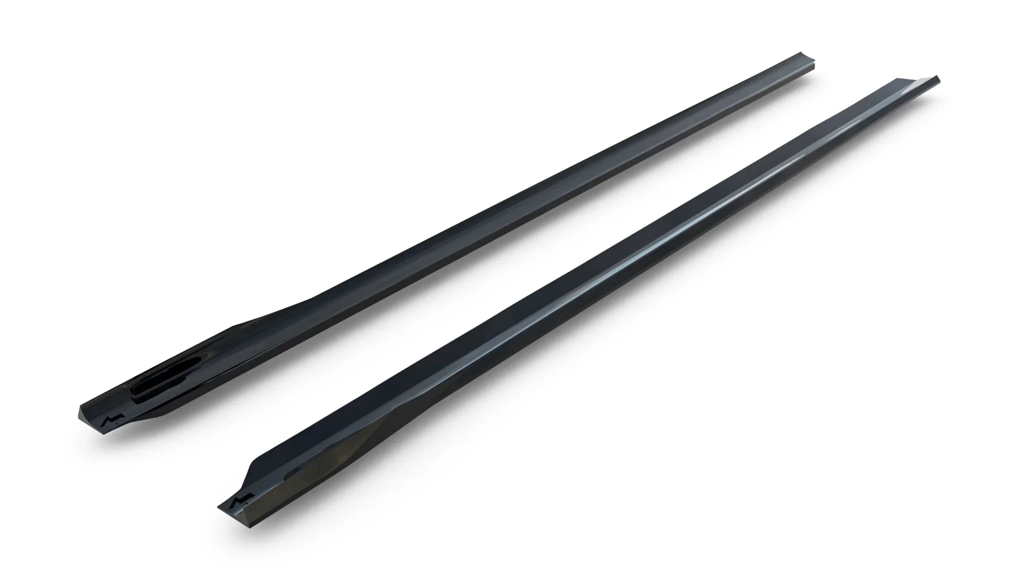 Maxton Design Difusores de taloneras laterales para BMW M760e / 750e G70 - imagen 5