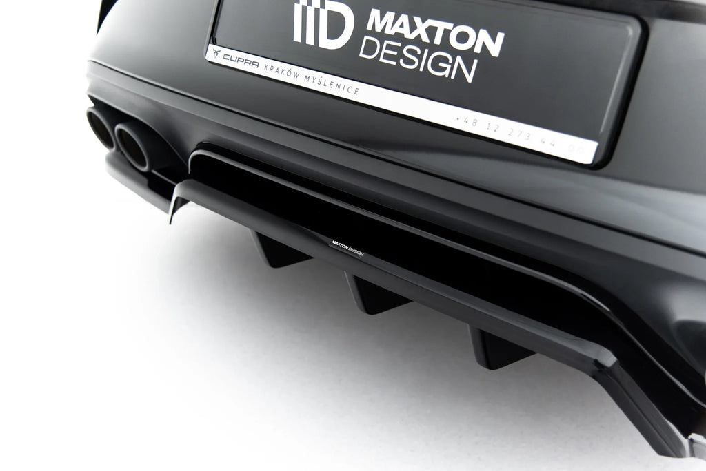 Maxton Design Splitter trasero (with vertical bars) V.1 para Cupra Leon Hatchback Mk1 Facelift - imagen 4