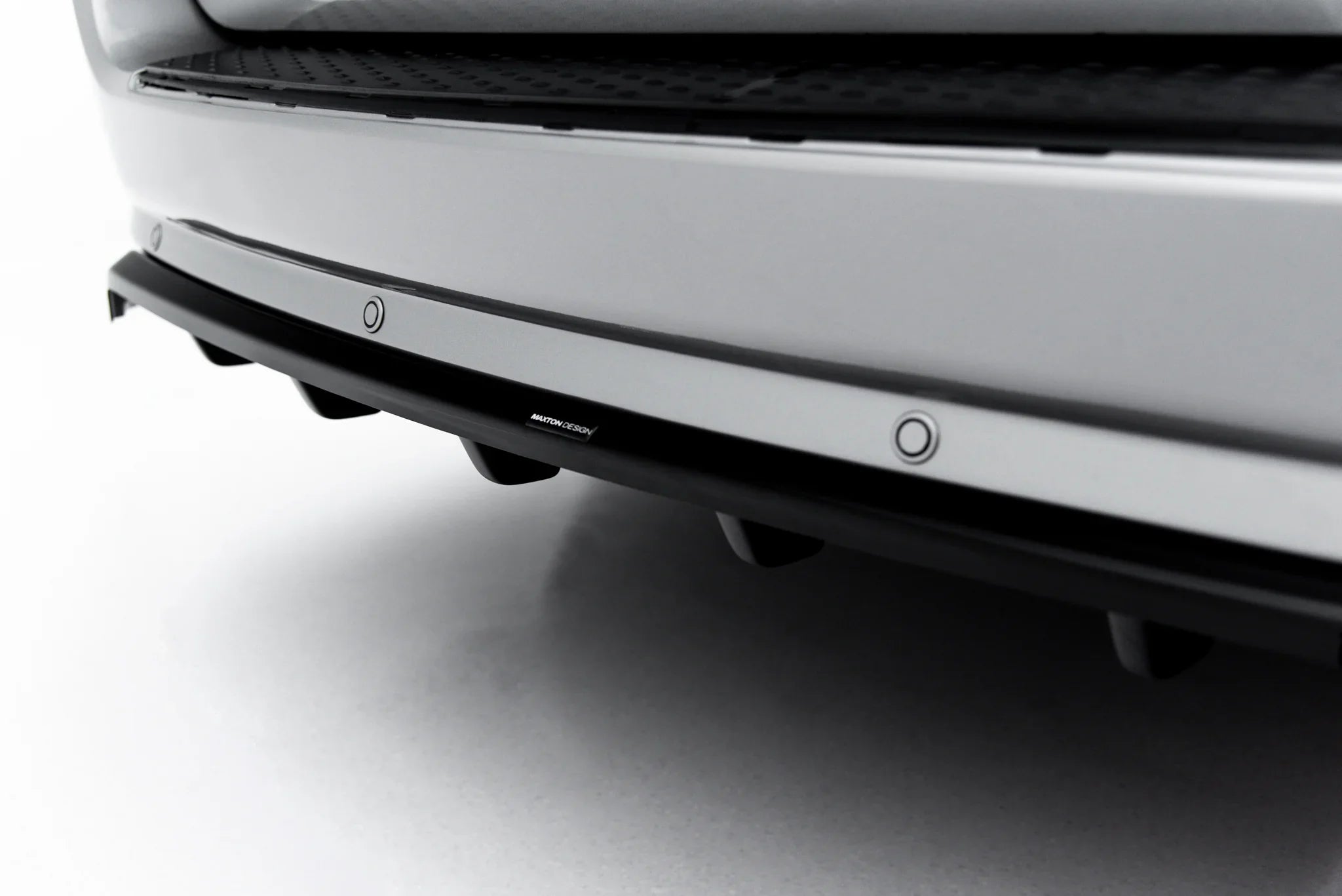 Maxton Design Set of Splitters para Dodge Grand Caravan Mk5 Facelift - imagen 8