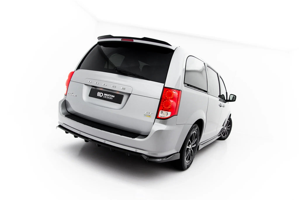 Maxton Design Splitter trasero (with vertical bars) para Dodge Grand Caravan Mk5 Facelift - imagen 1