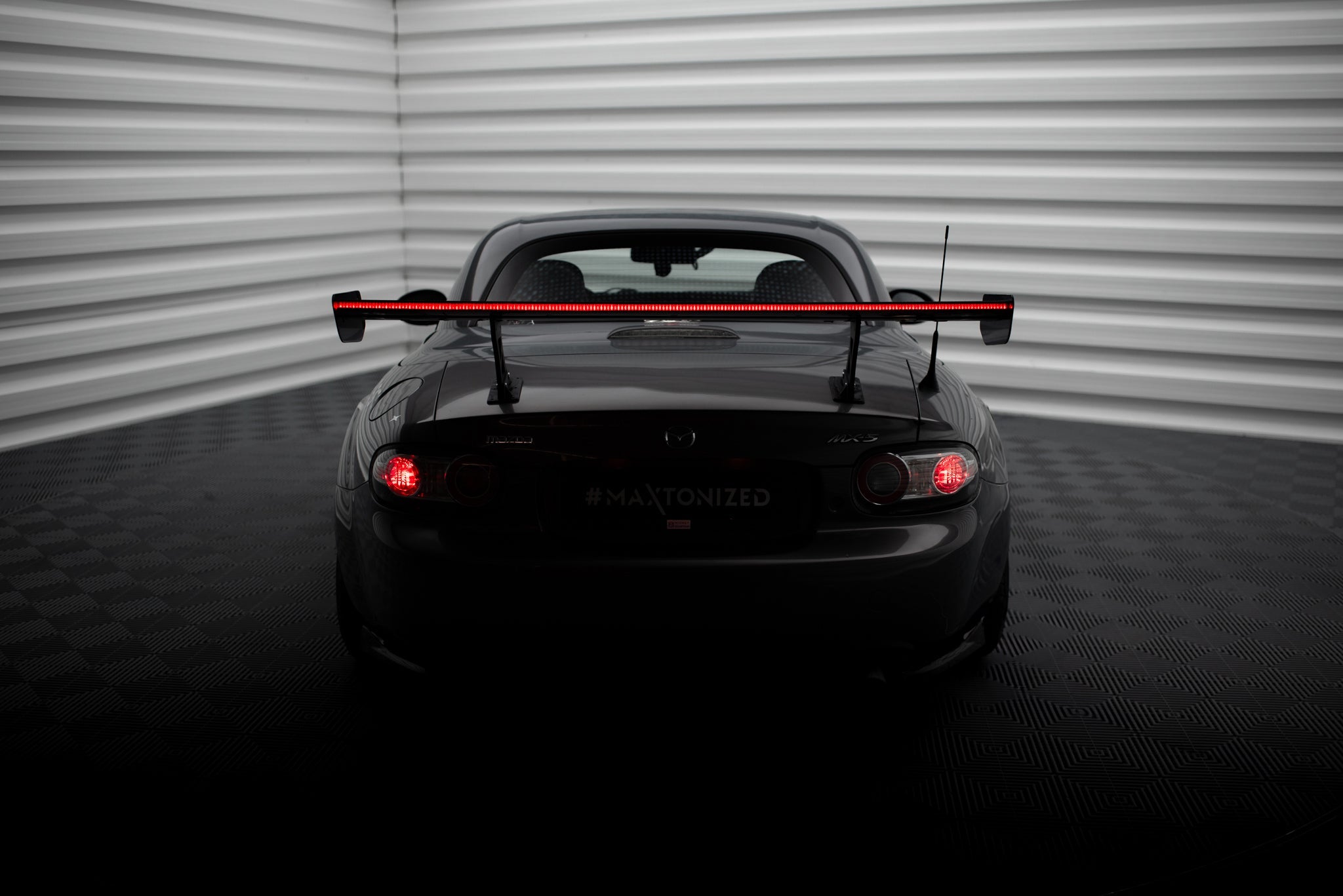 Maxton Design Alerón de carbono + LED para Mazda MX5 Hardtop NC(MK3) - imagen 8