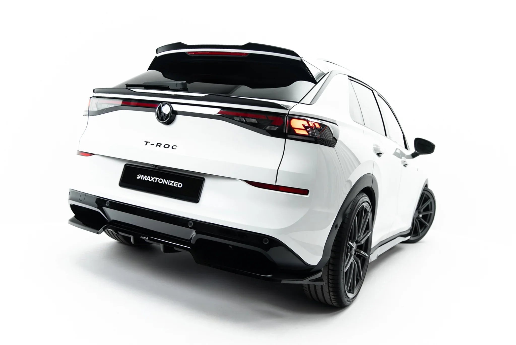 Maxton Design Splitter trasero (with vertical bars) para Volkswagen T-Roc R-Line Mk2 - imagen 1