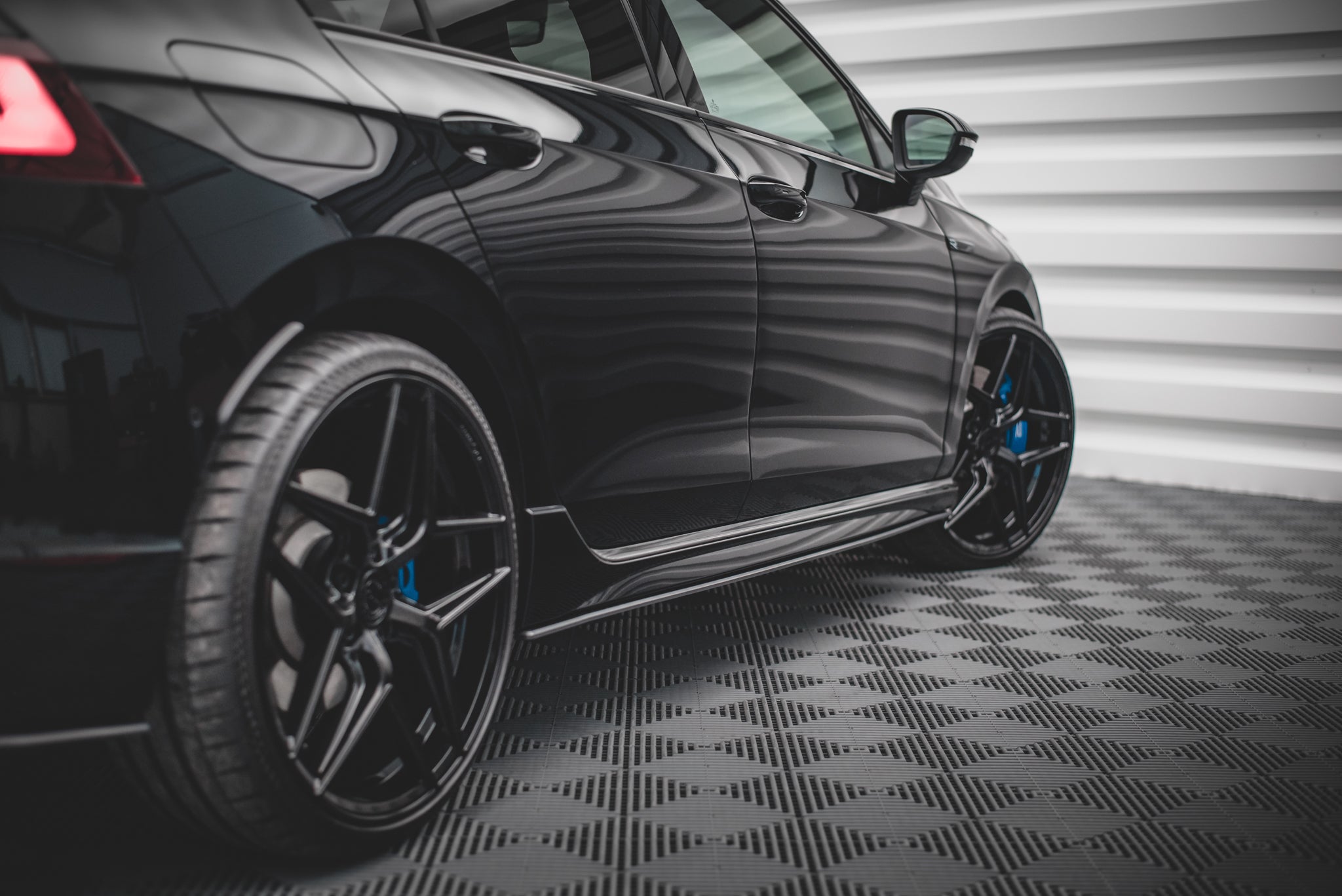 Maxton Design Street Pro Side Skirts Diffusers para Volkswagen Golf R Mk8 - imagen 2