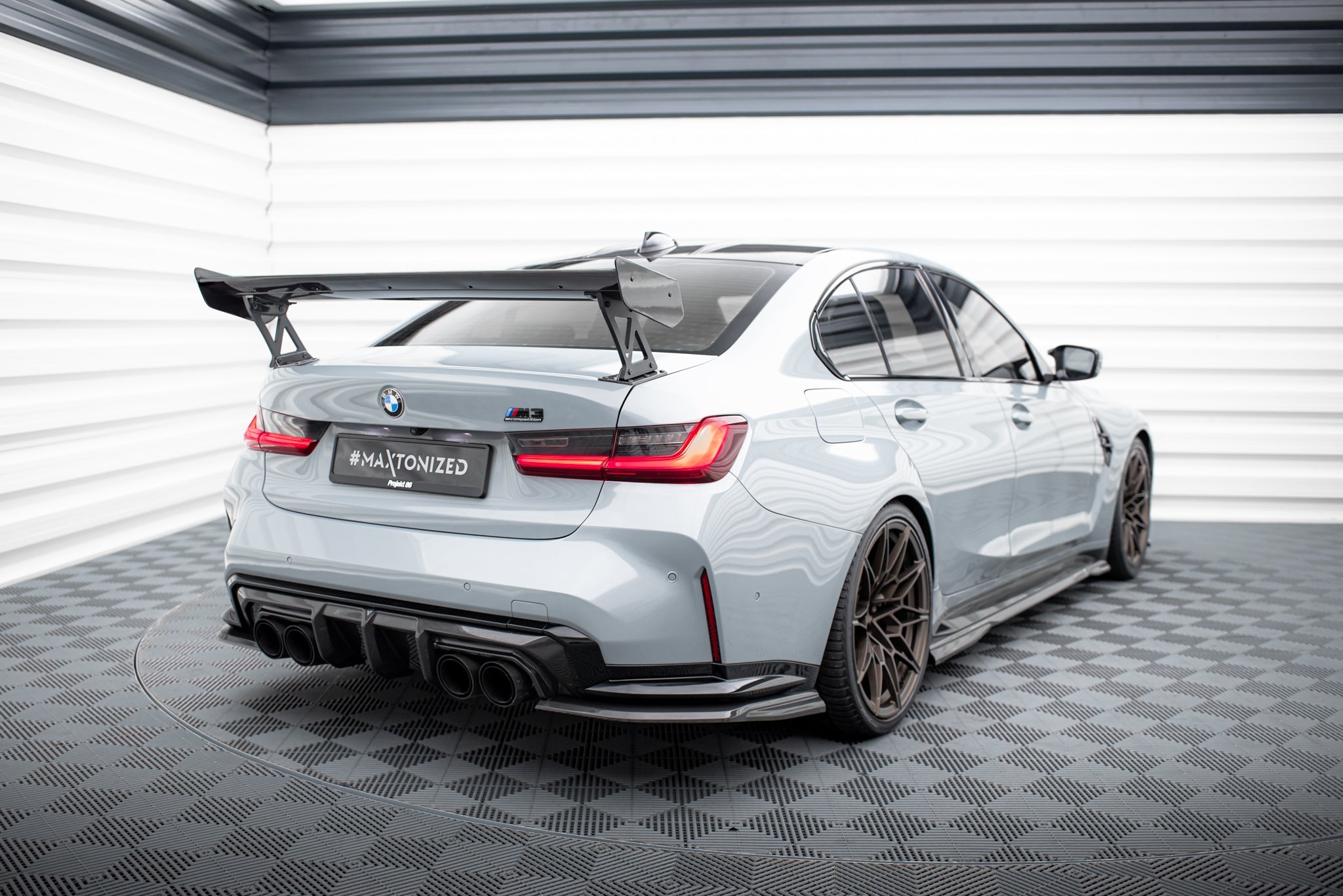 Maxton Design Alerón de carbono With External Brackets Uprights para BMW M3 G80 / M340i G20 / 3 M-Pack G20 / 3 Standard G20 - imagen 1