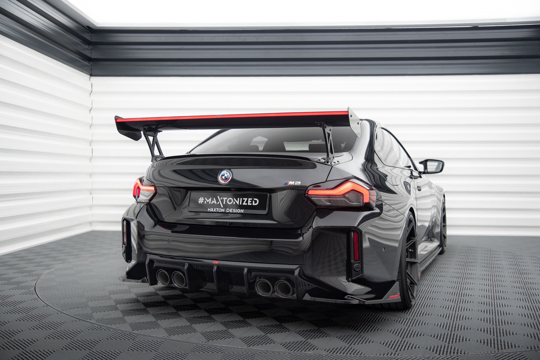 Maxton Design Carbon Fiber Spoiler With External Brackets Uprights +LED light para BMW M2 G87 / M240i / 2 M-Pack / 2 Standard G42 - imagen 5