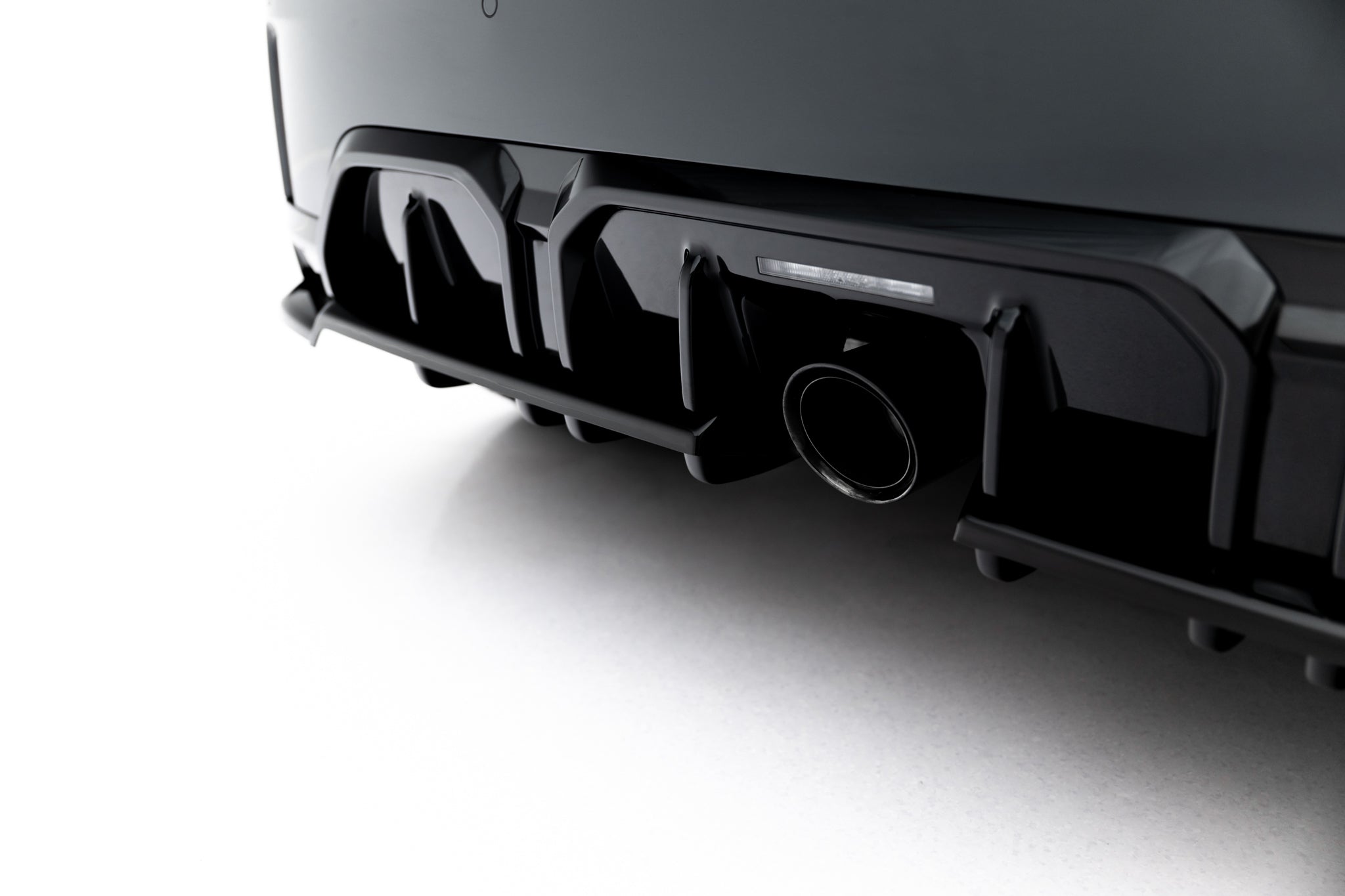 Maxton Design Splitter trasero (with vertical bars) para Mini Cooper John Cooper Works F66 - imagen 3