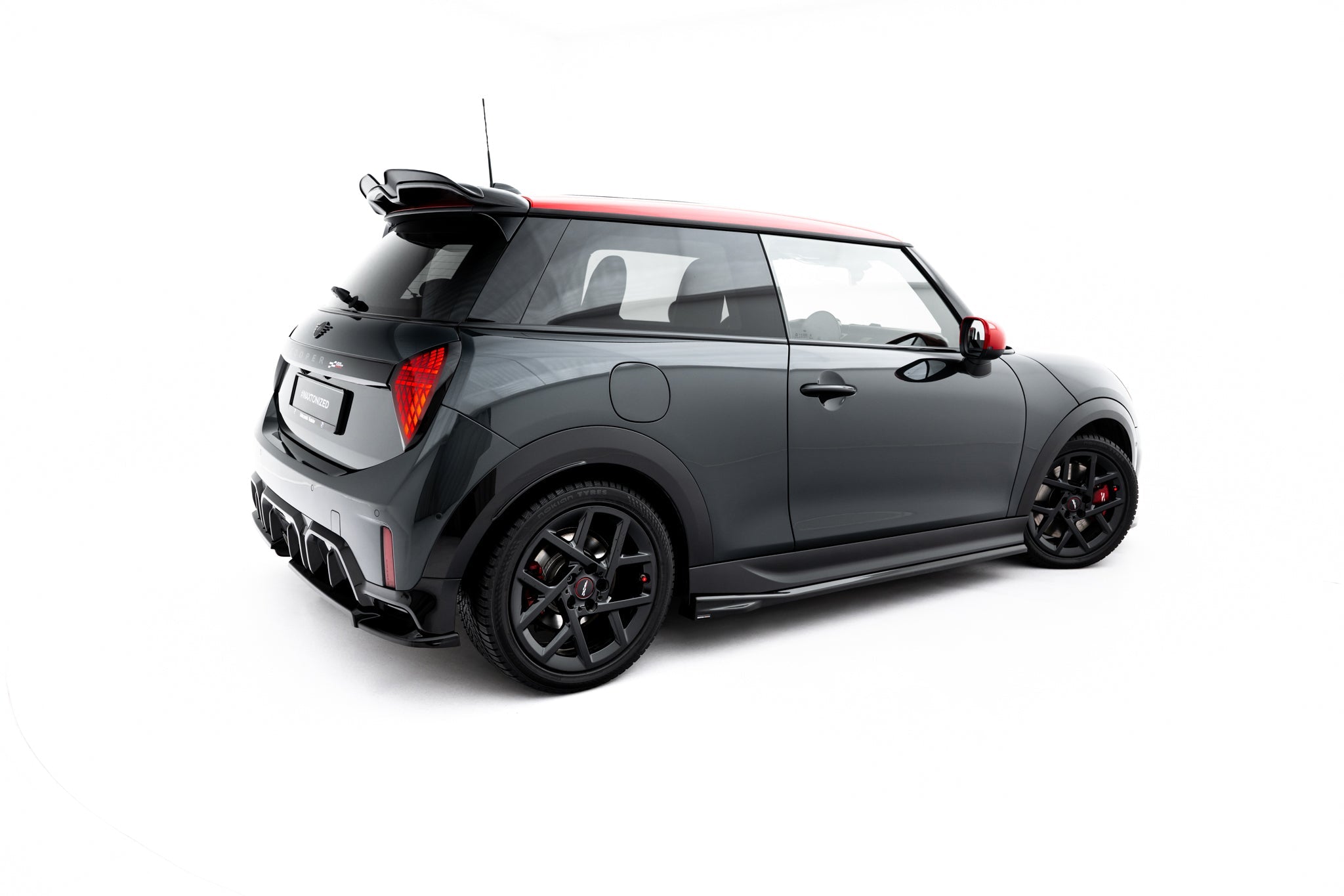 Maxton Design Difusores de taloneras laterales para Mini Cooper John Cooper Works F66 - imagen 1