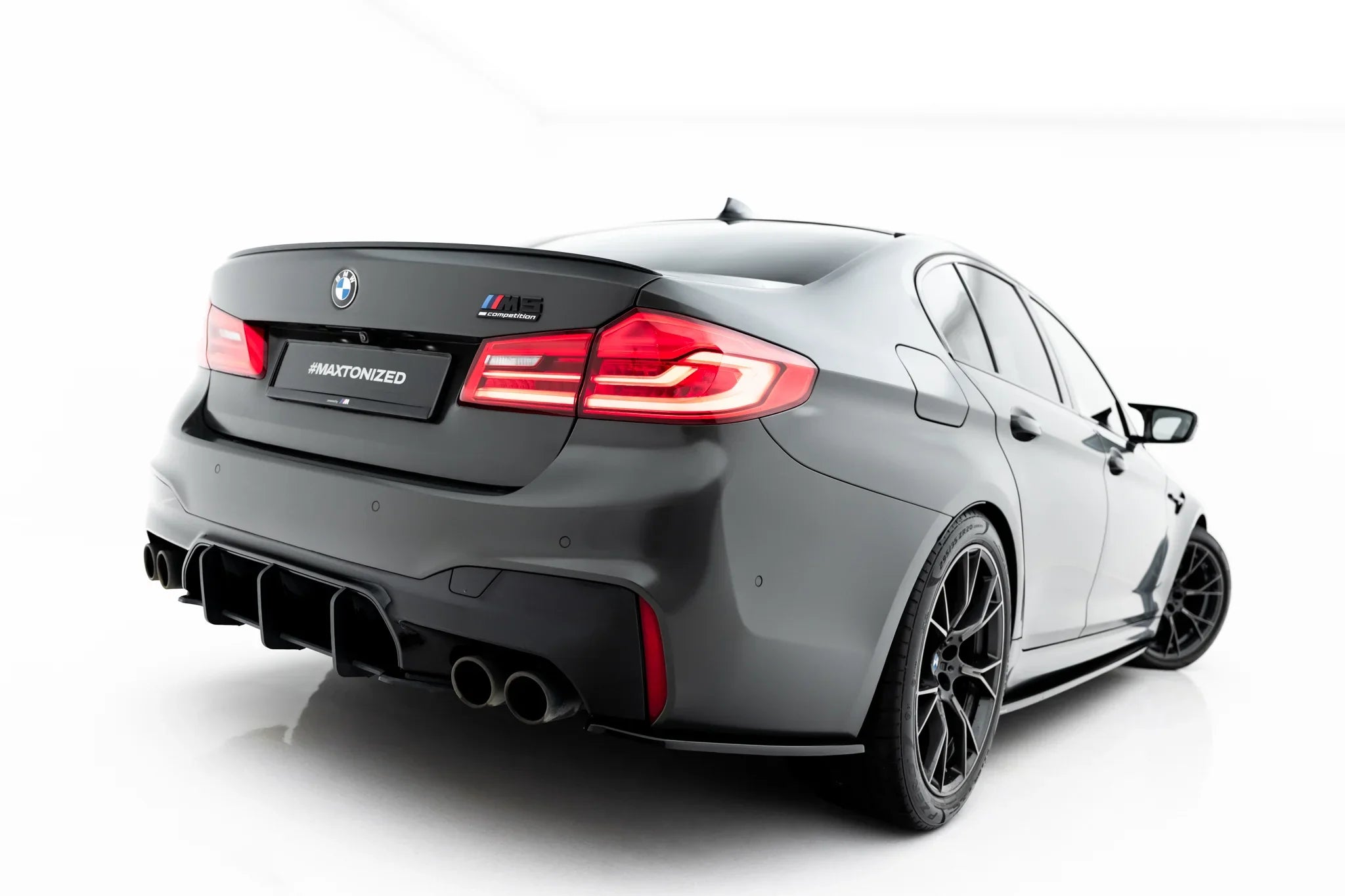 Maxton Design Splitters laterales traseros V.1 para BMW M5 F90 - imagen 2