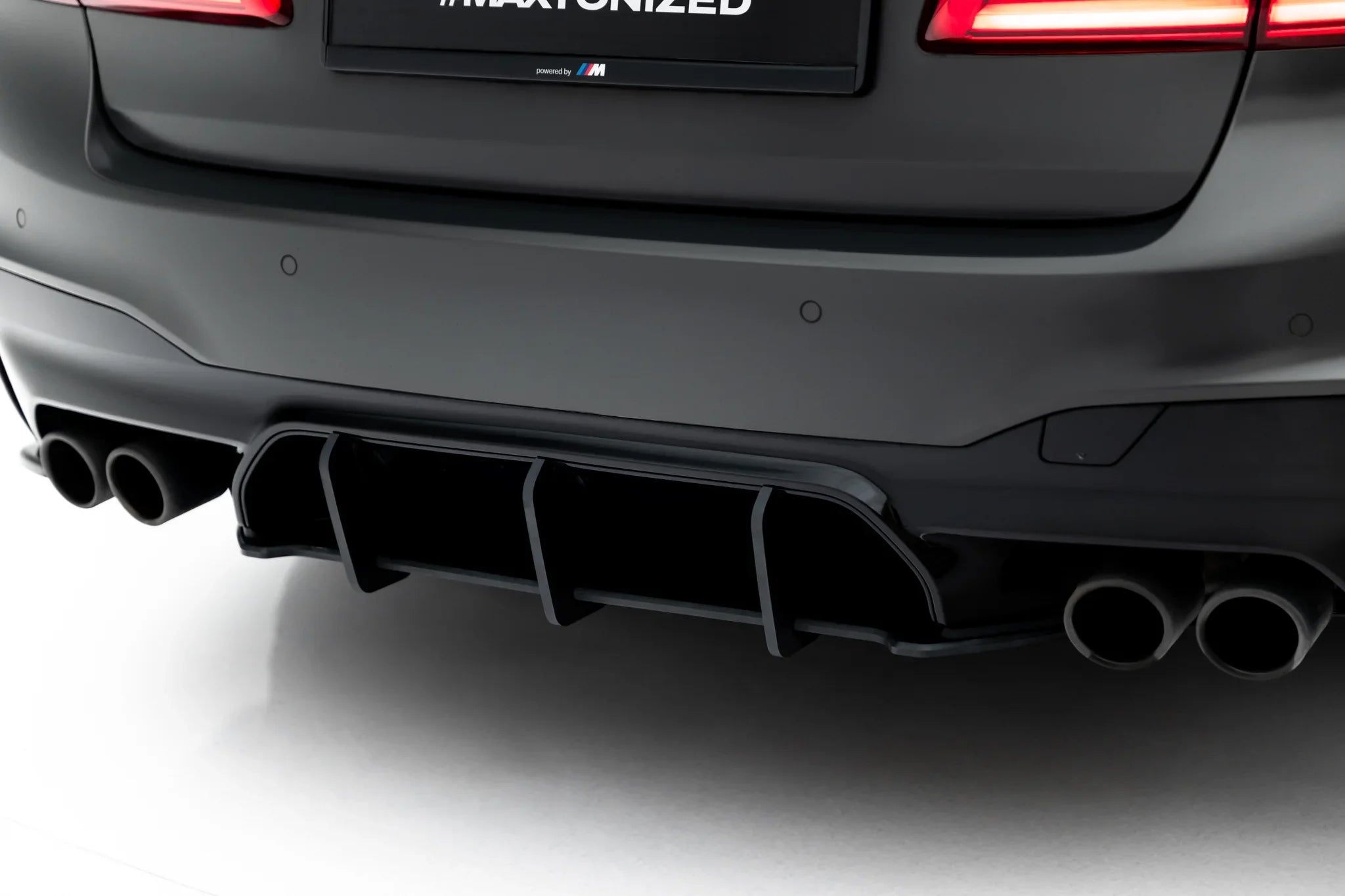 Maxton Design Street Pro Rear Diffuser para BMW M5 F90 - imagen 4