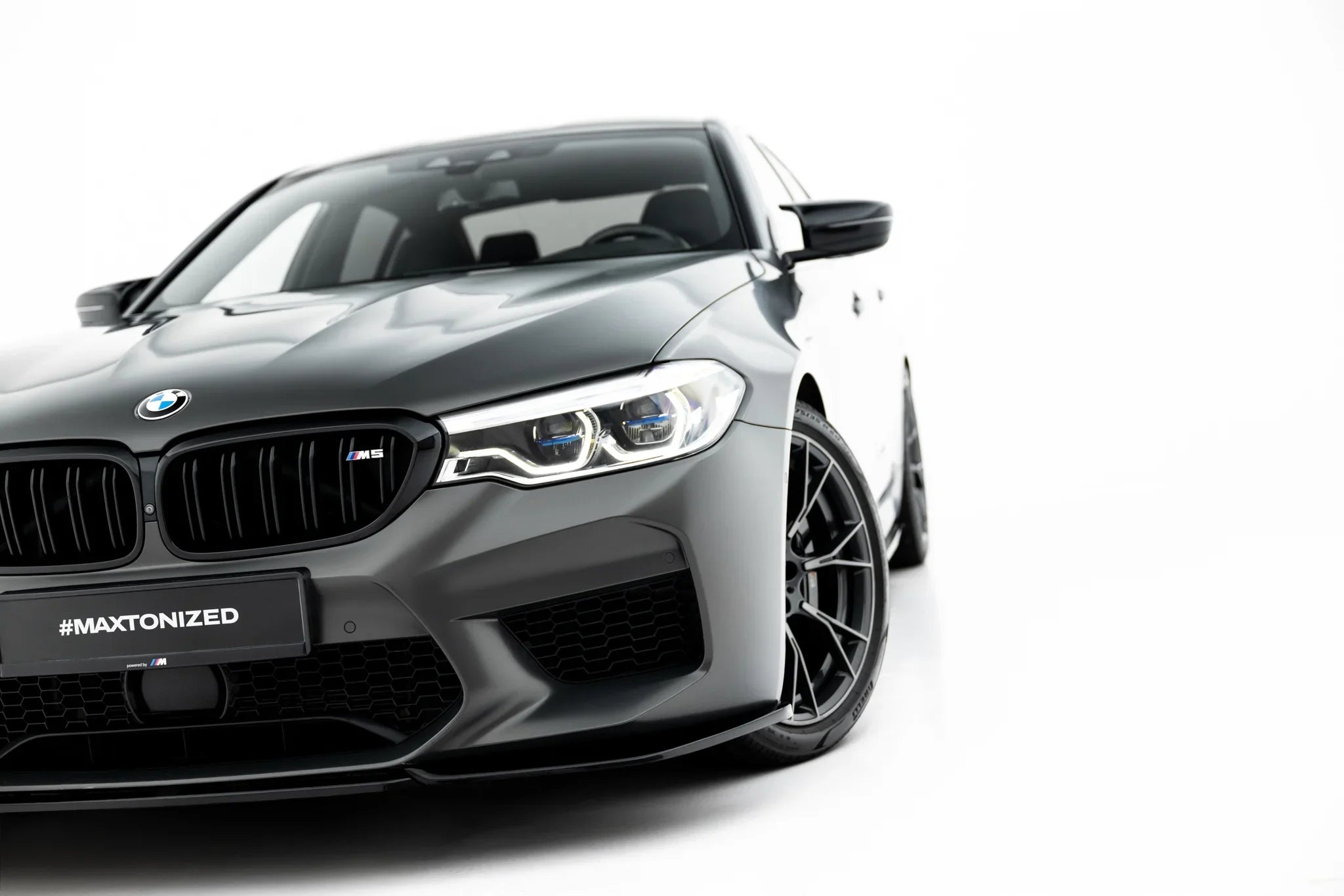 Maxton Design Splitter delantero V.2 para BMW M5 F90 - imagen 4