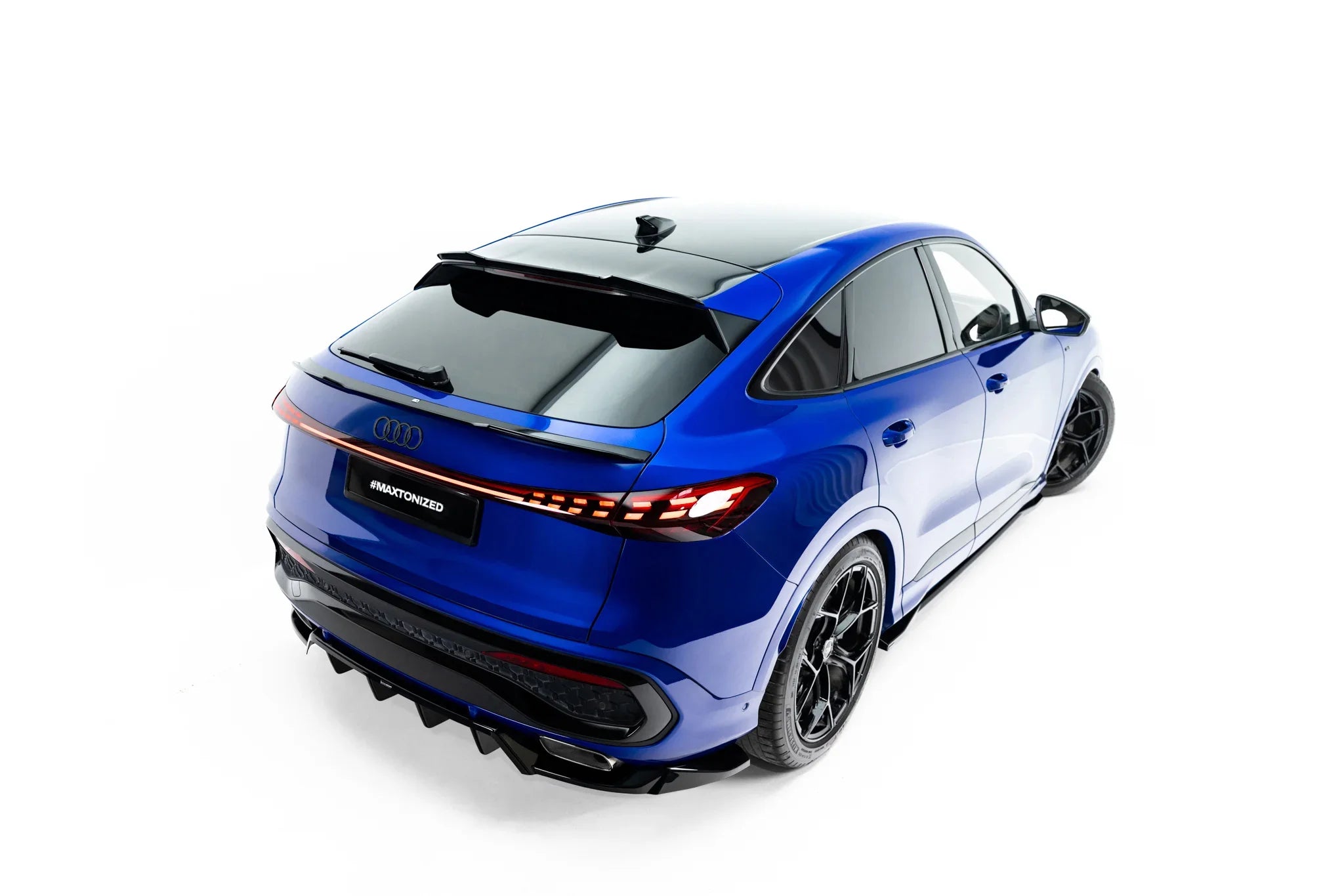 Maxton Design Upper Spoiler Cap para Audi Q5 S-Line Sportback Mk3 - imagen 1