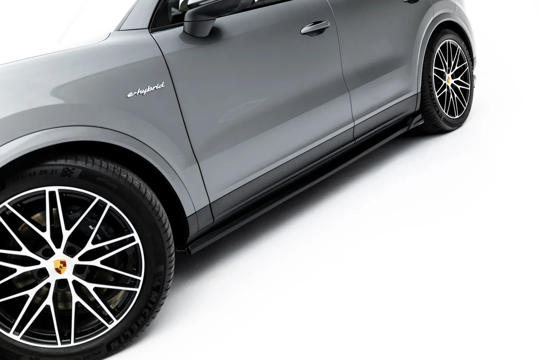 Maxton Design Set of Splitters para Porsche Cayenne SUV Mk3 Facelift - imagen 7