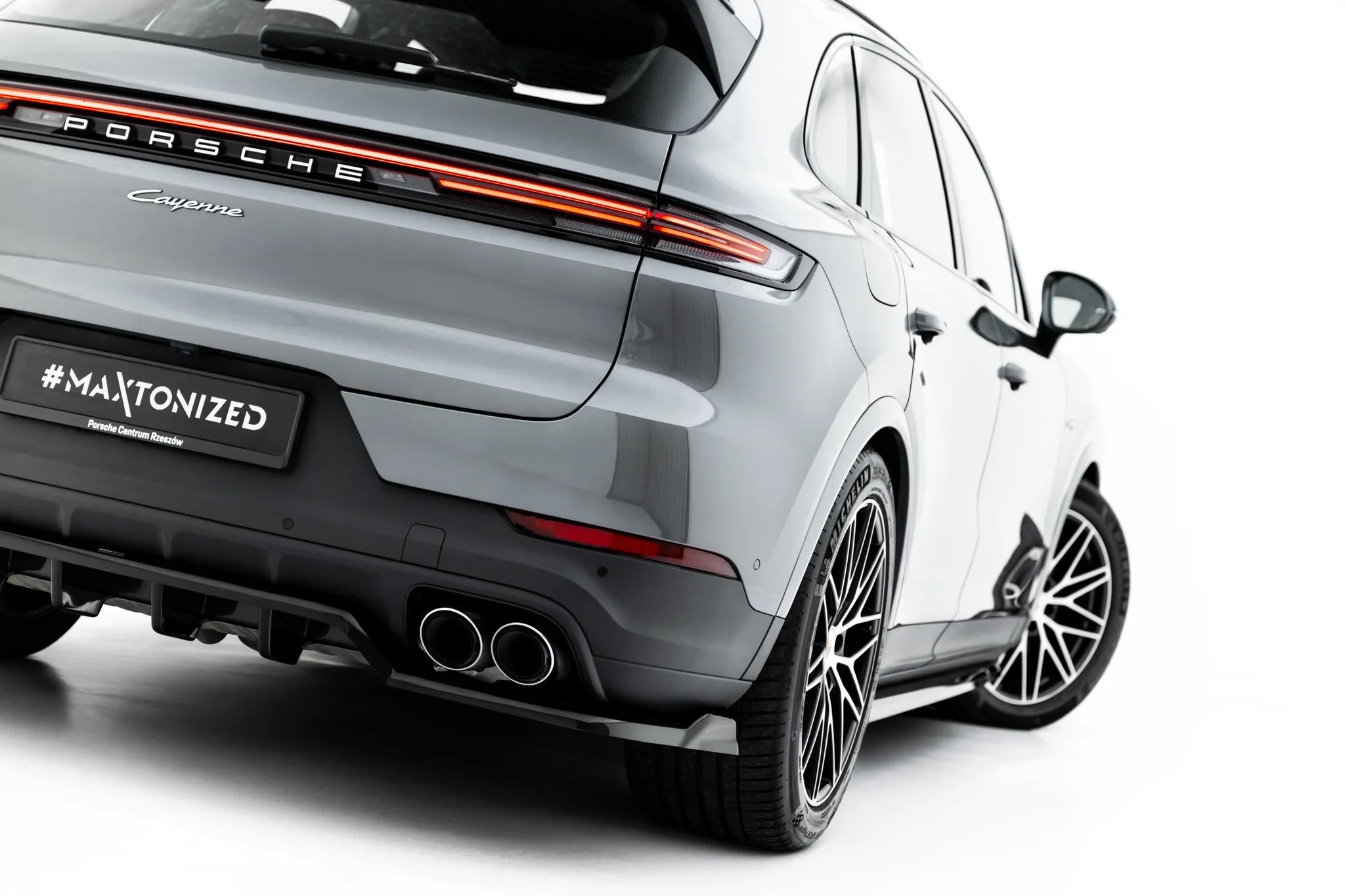 Maxton Design Set of Splitters para Porsche Cayenne SUV Mk3 Facelift - imagen 10
