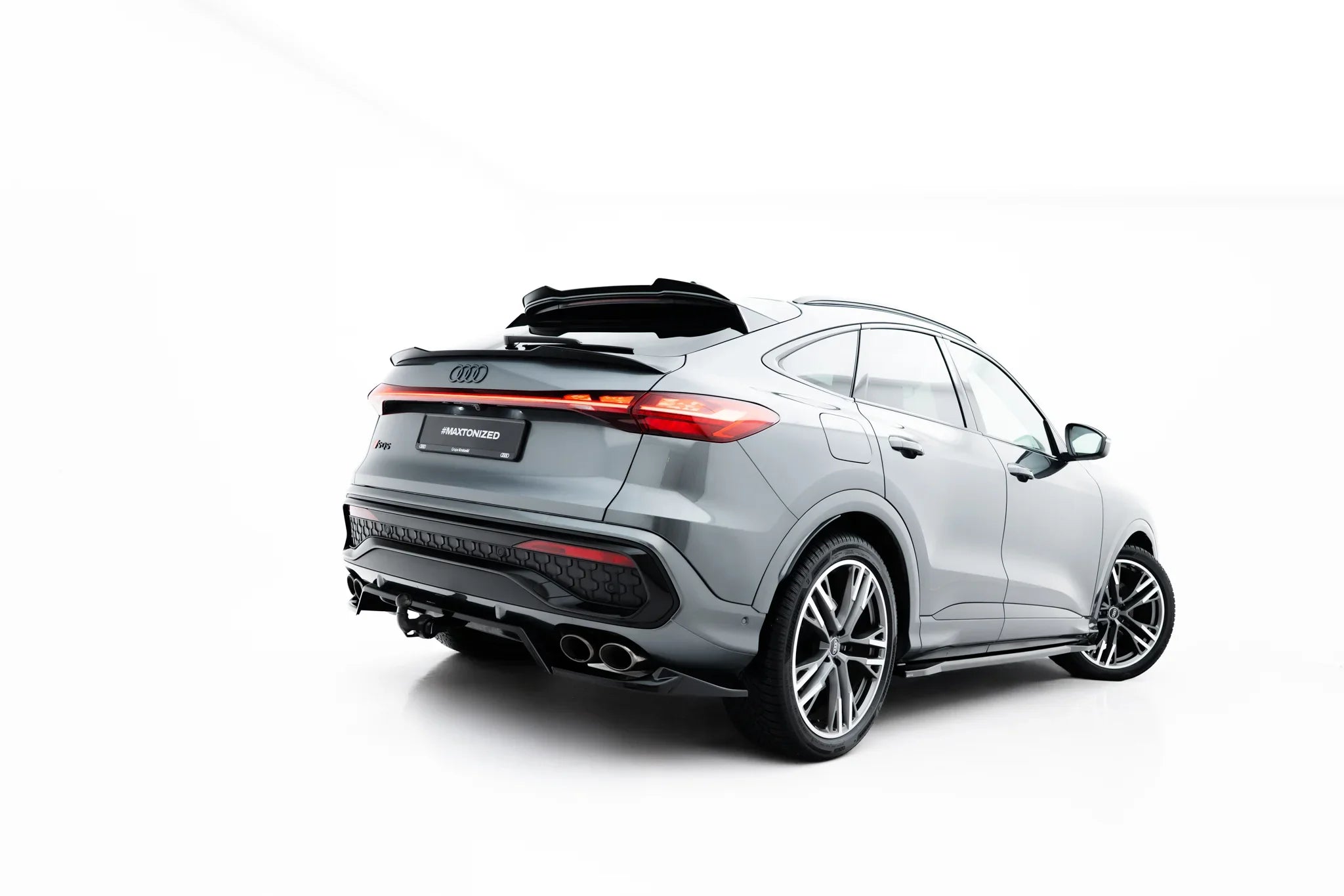 Maxton Design Splitter trasero (with vertical bars) para Audi SQ5 Sportback / SUV Mk3 - imagen 4
