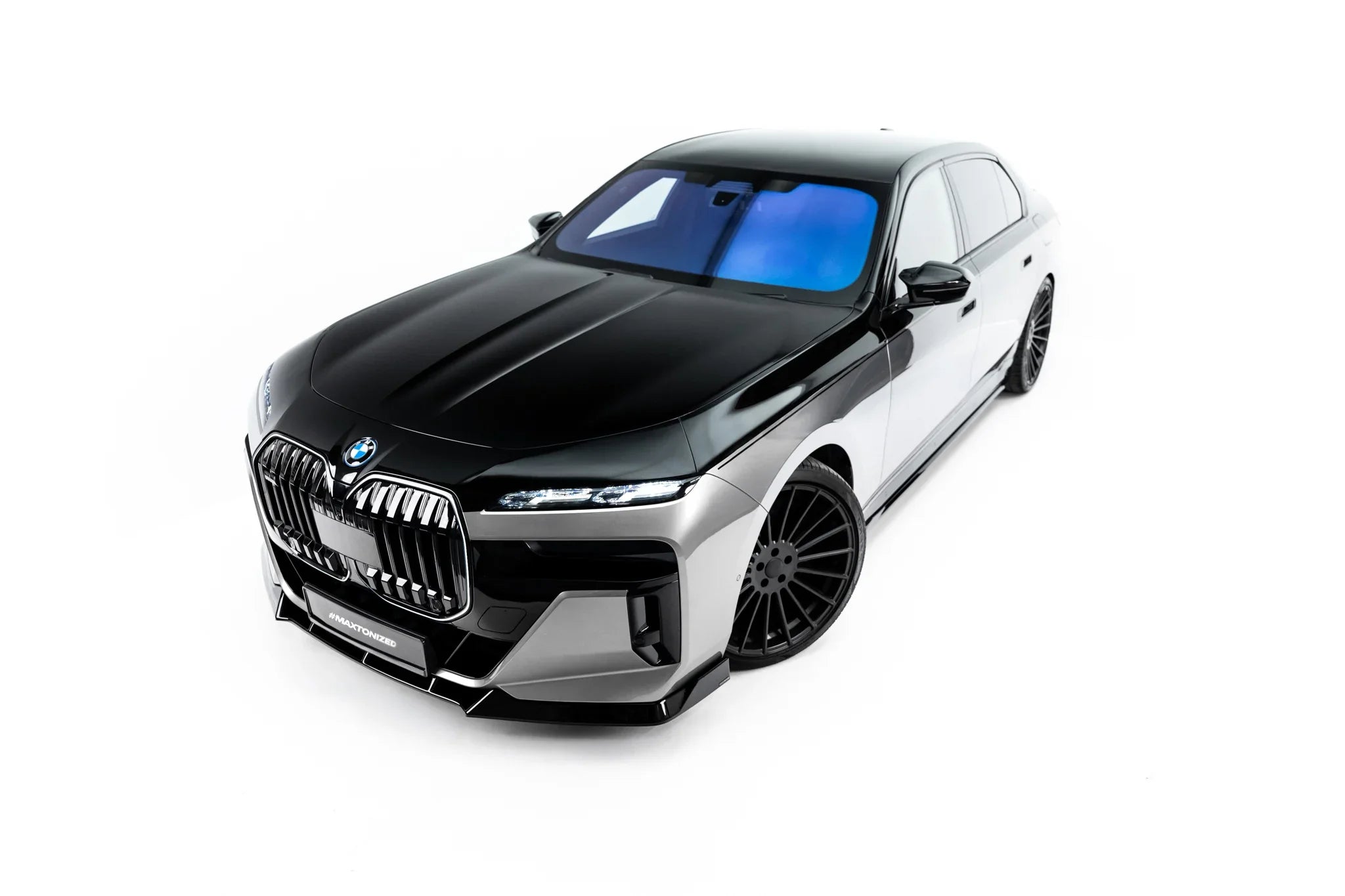 Maxton Design Splitter delantero V.4 para BMW 7 M-Pack / M760e / i7 M-Pack G70 - imagen 3