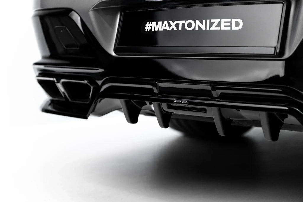 Maxton Design Splitter trasero (with vertical bars) V.2 para BMW M760e G70 - imagen 5