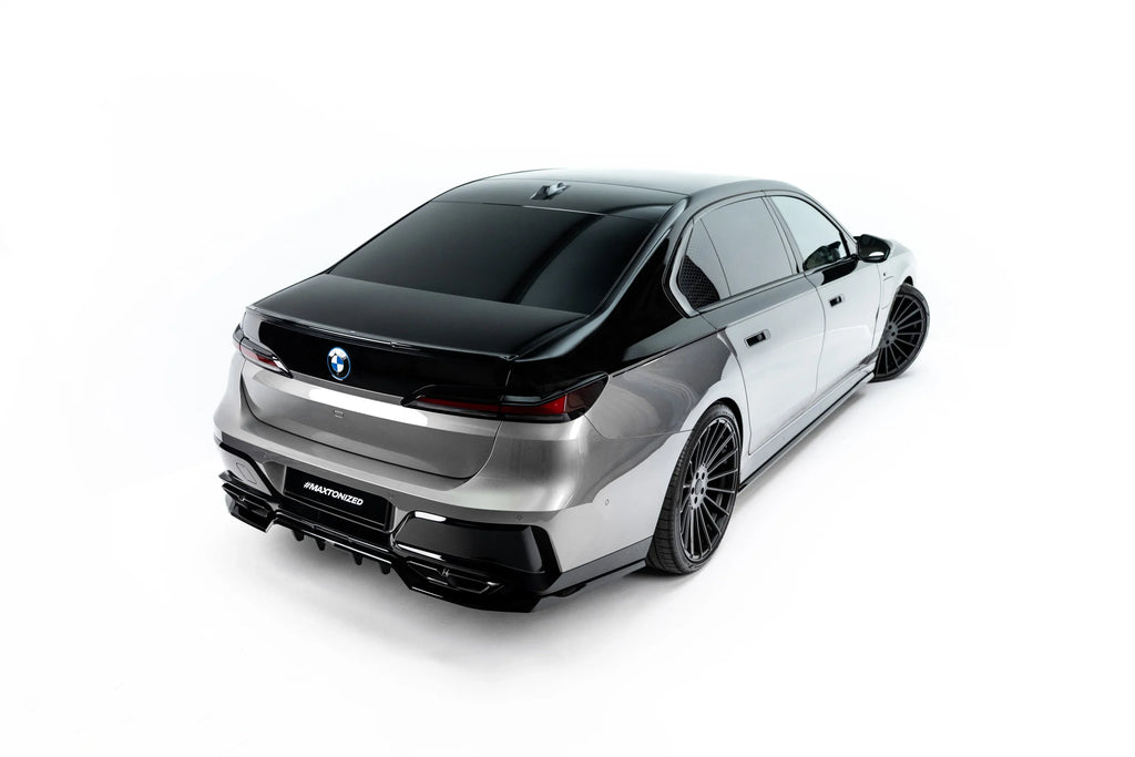 Maxton Design Splitter trasero (with vertical bars) V.2 para BMW M760e G70 - imagen 3