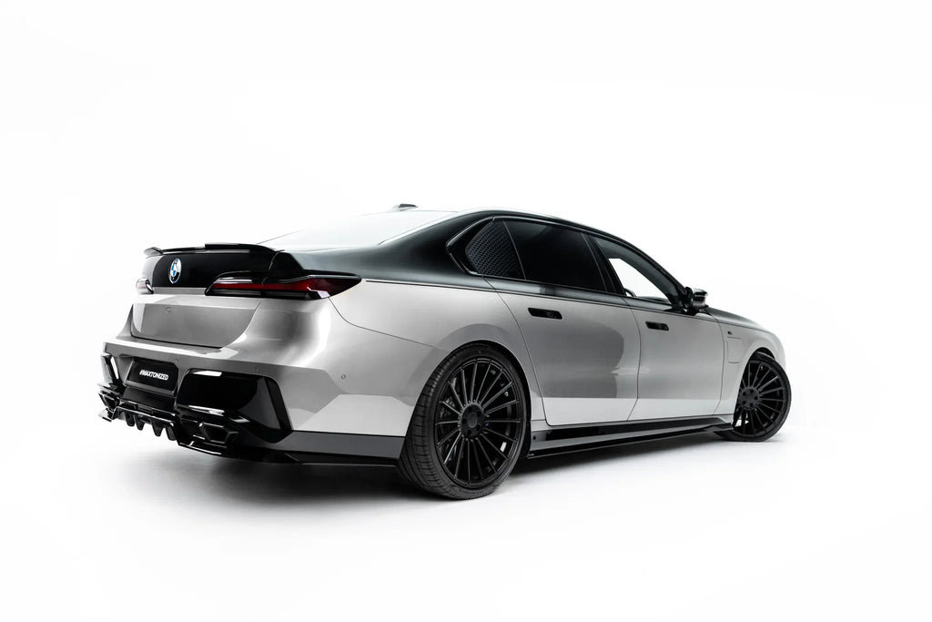 Maxton Design Difusores de taloneras laterales para BMW M760e / 750e G70 - imagen 1