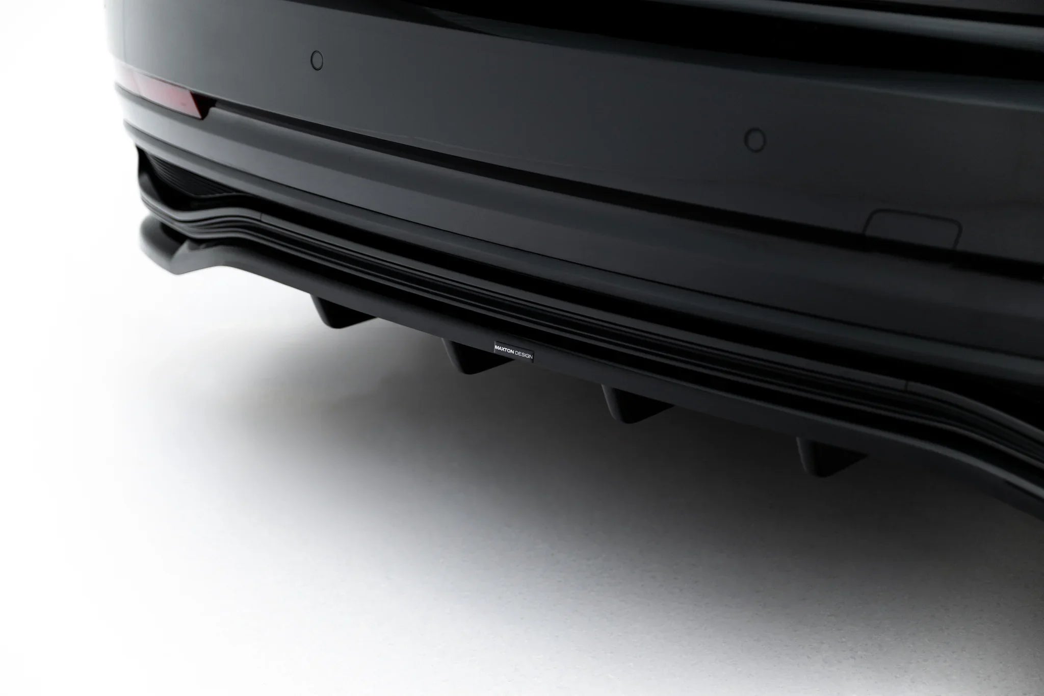 Maxton Design Splitter trasero (with vertical bars) para Audi A8 S-Line Long D5 Facelift - imagen 3