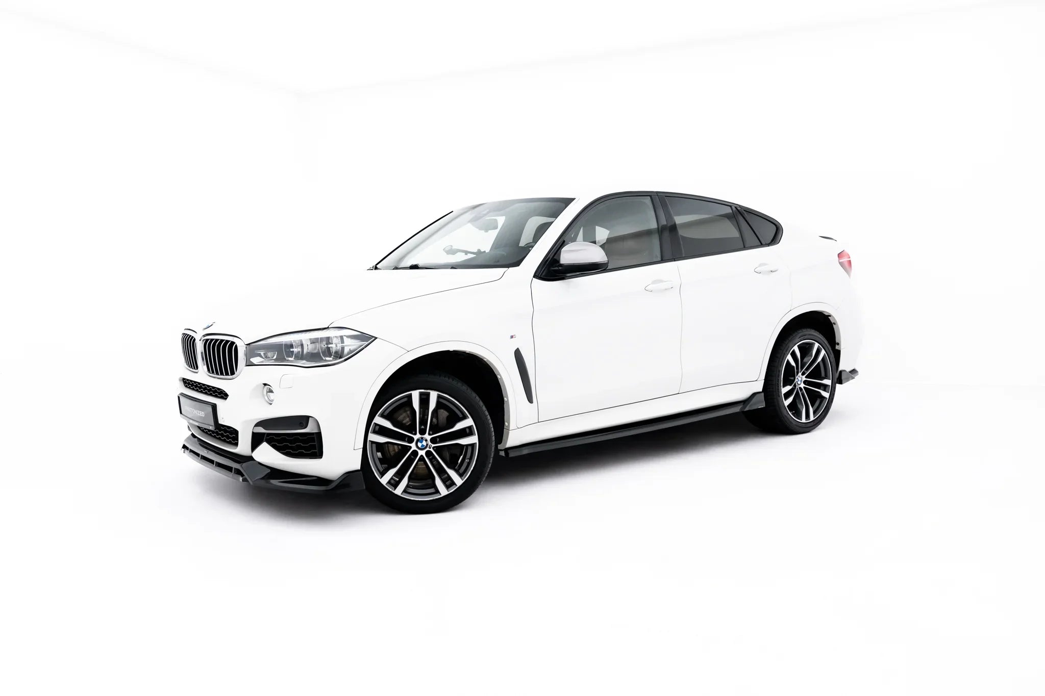 Maxton Design Difusores de taloneras laterales V.2 para BMW X6 M-Pack F16 - imagen 2