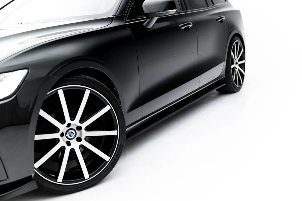 Maxton Design Set of Splitters para Volvo V60 R-Design Mk3 - imagen 6