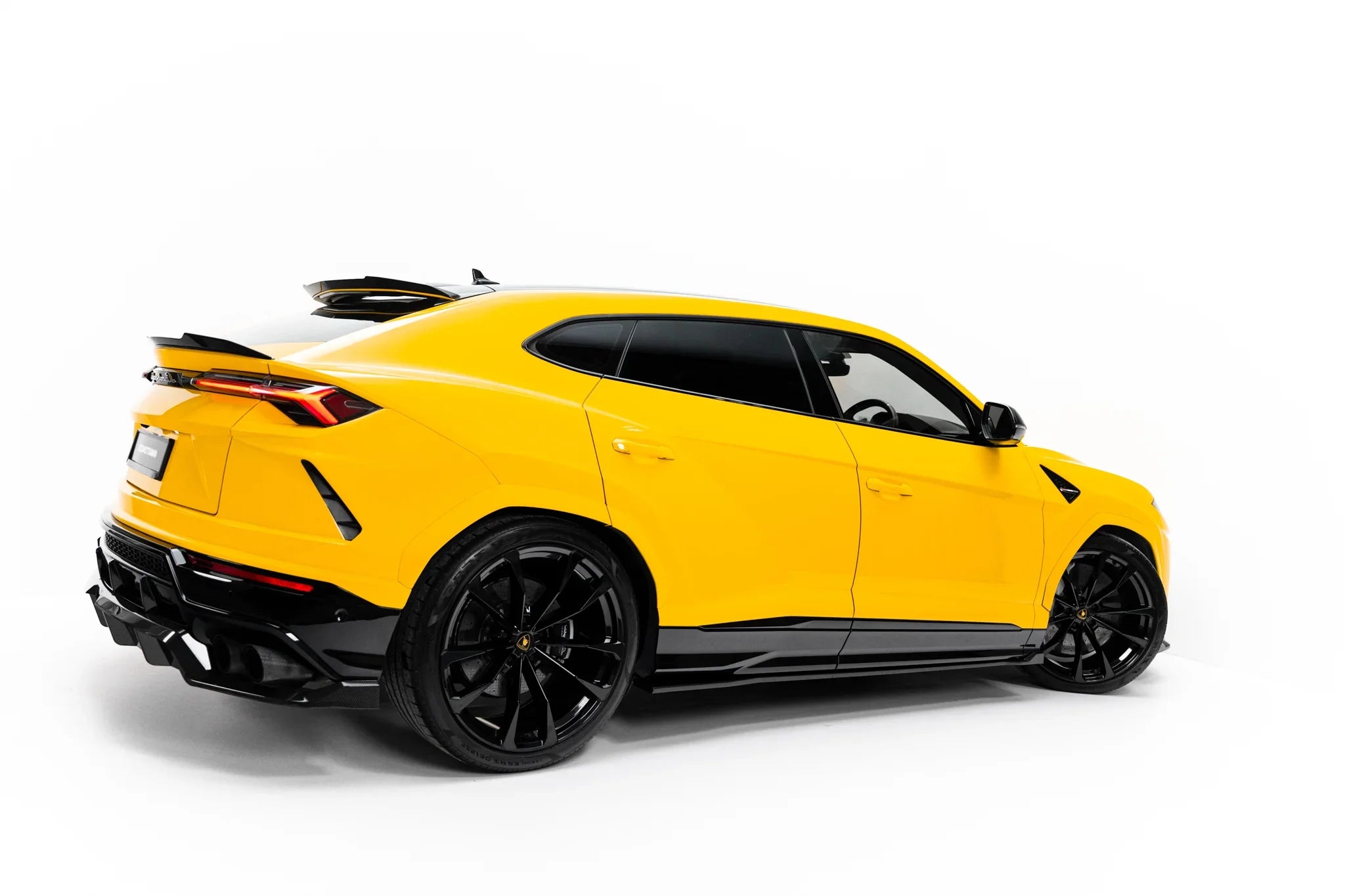 Maxton Design Prepreg Carbon Fiber Side Skirts para Lamborghini Urus Mk 1 - imagen 1