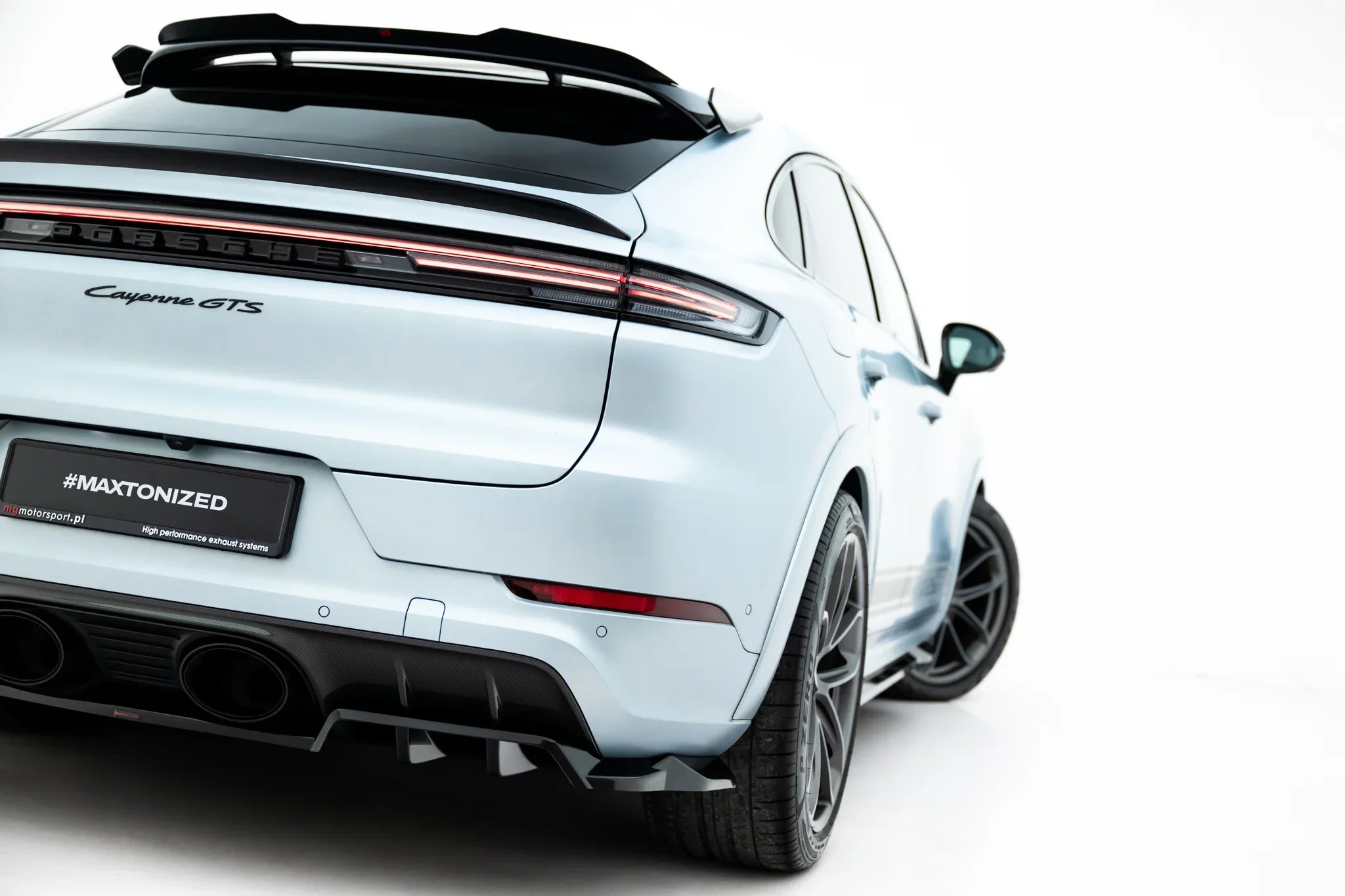 Maxton Design Set of Splitters para Porsche Cayenne GTS / Turbo Sport Pack / Turbo E-Hybrid GT Pack Coupe Mk3 Facelift - imagen 8