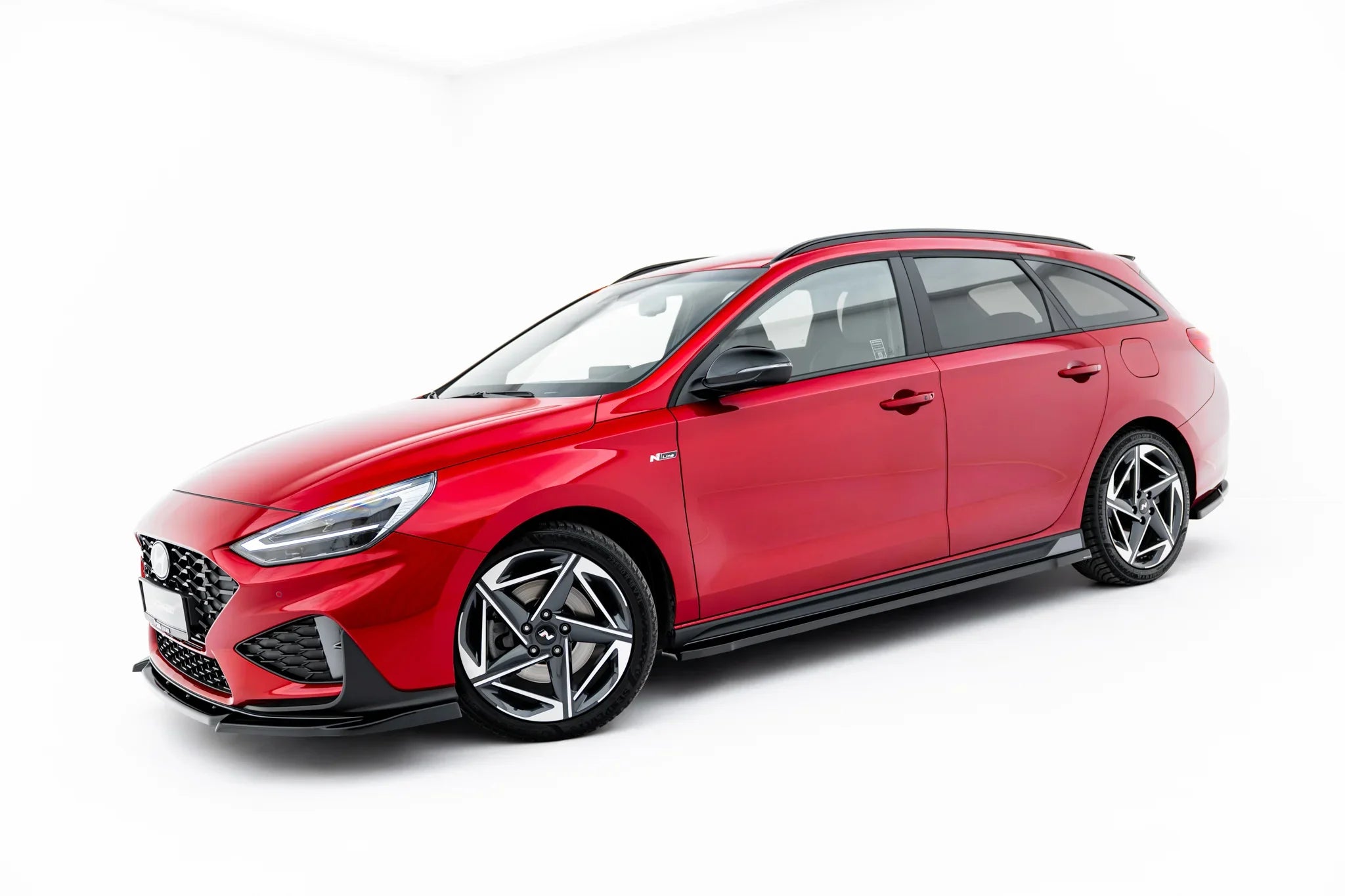 Maxton Design Difusores de taloneras laterales V.1 para Hyundai I30 N / N-Line Wagon Mk3 Facelift - imagen 2