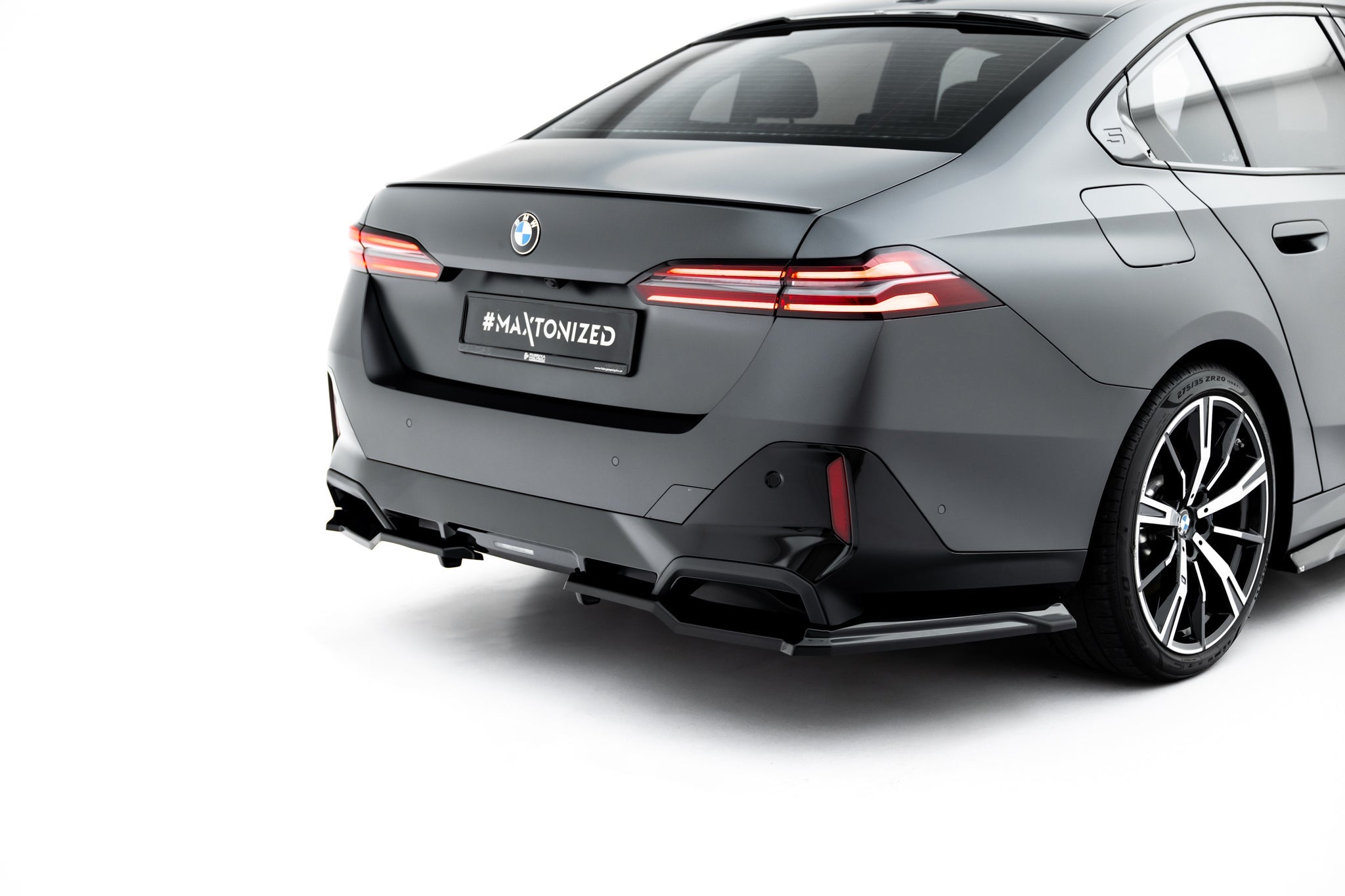 Maxton Design Splitters laterales traseros V.2 para BMW 5 / i5 M-Pack Sedan / Touring G60 / G61 - imagen 2