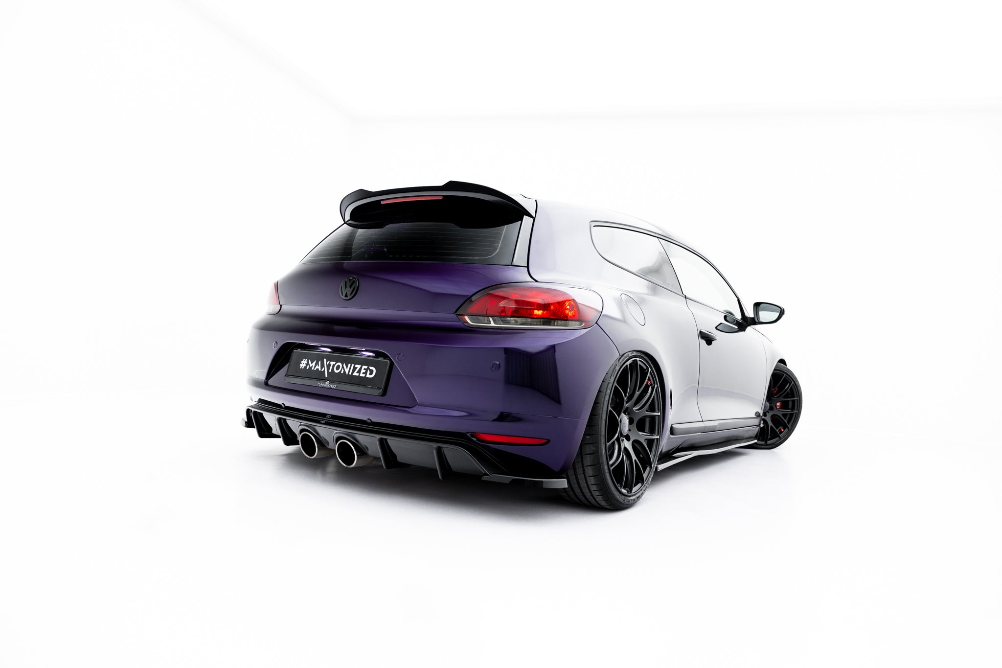 Maxton Design Splitters laterales traseros V.2 para Volkswagen Scirocco Mk3 - imagen 2
