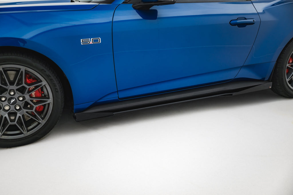 Maxton Design Street Pro Side Skirts Diffusers + Flaps para Ford Mustang GT Mk7 - imagen 3