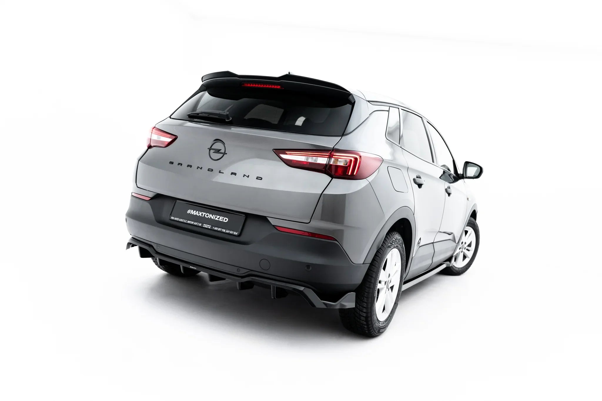 Maxton Design Splitter trasero (with vertical bars) para Opel Grandland Mk1 - imagen 1
