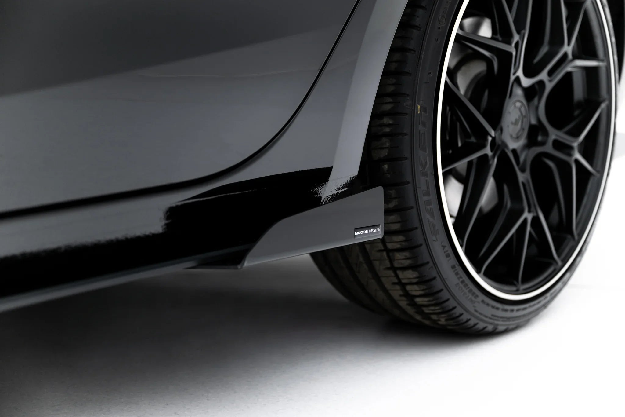 Maxton Design Street Pro Side Skirts Diffusers + Flaps para Cupra Leon ST / Hatchback Mk1 Facelift - imagen 5