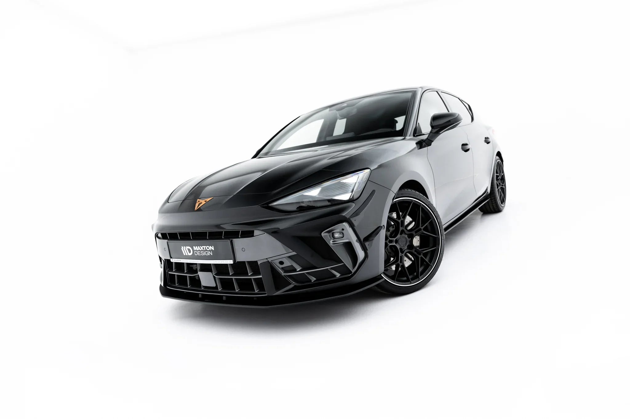 Maxton Design Street Pro Front Splitter para Cupra Leon Hatchback Mk1 Facelift - imagen 1