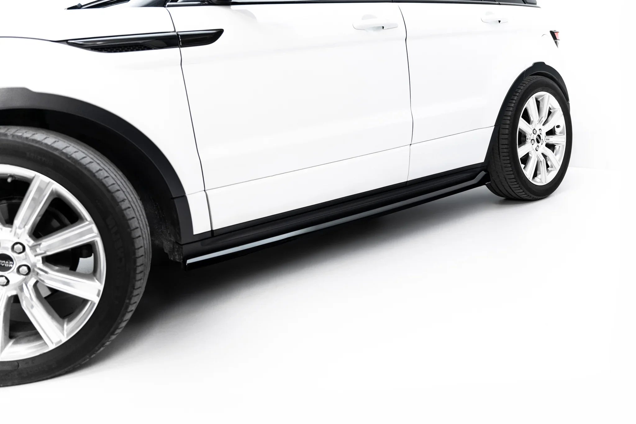 Maxton Design Difusores de taloneras laterales para Land Rover Range Rover Evoque Mk1 - imagen 4