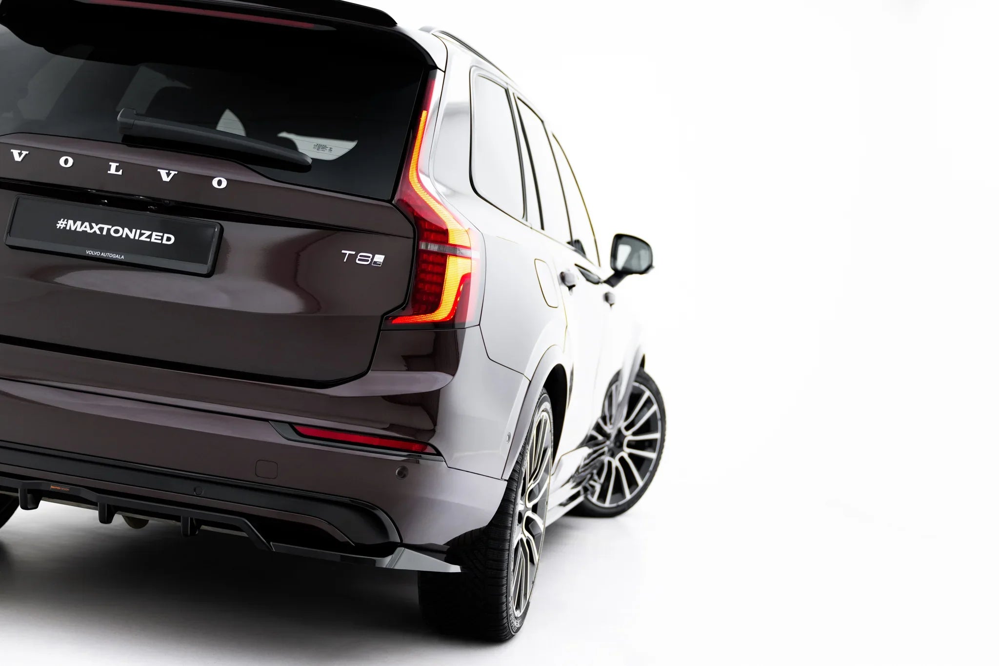 Maxton Design Splitter trasero (with vertical bars) para Volvo XC90 Mk2 Facelift 2 - imagen 4