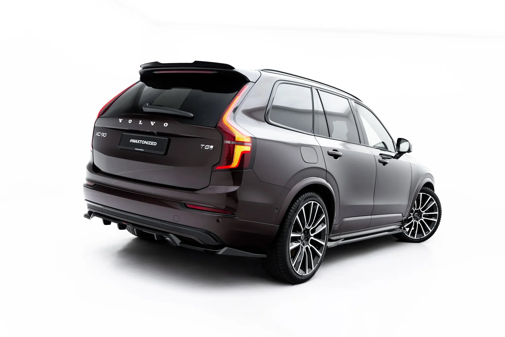 Maxton Design Splitter trasero (with vertical bars) para Volvo XC90 Mk2 Facelift 2 - imagen 1