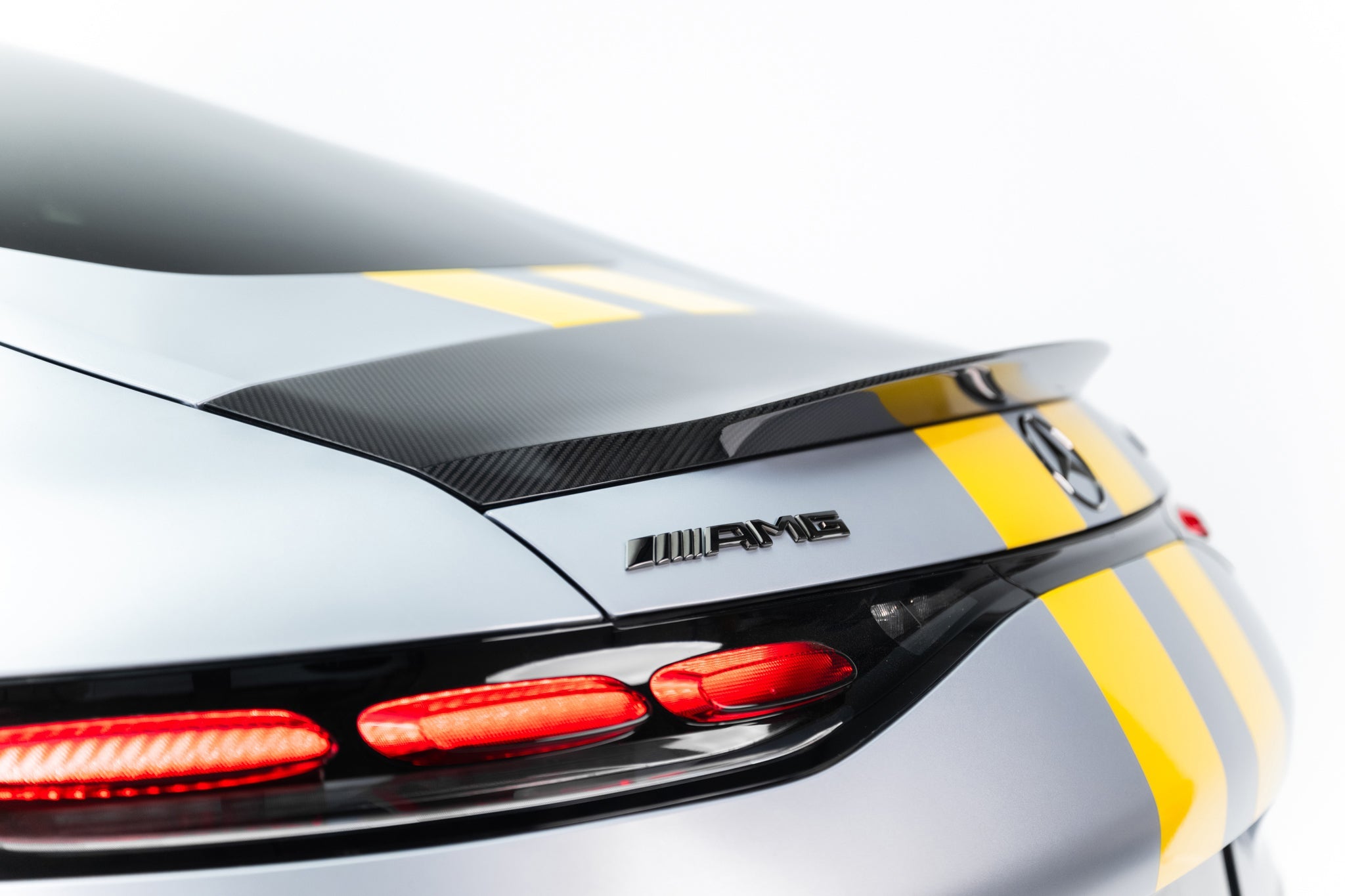 Maxton Design Karbonowy Spoiler Prepreg V.2 pasujący do Mercedes-AMG GT 43 / 55 / 63 / 63 S E Performance C192 - imagen 4