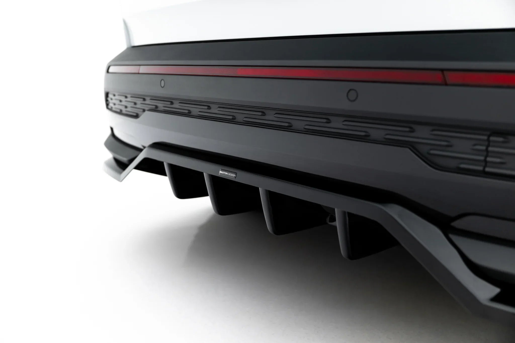 Maxton Design Splitter trasero (with vertical bars) para Skoda Elroq RS Mk1 - imagen 2