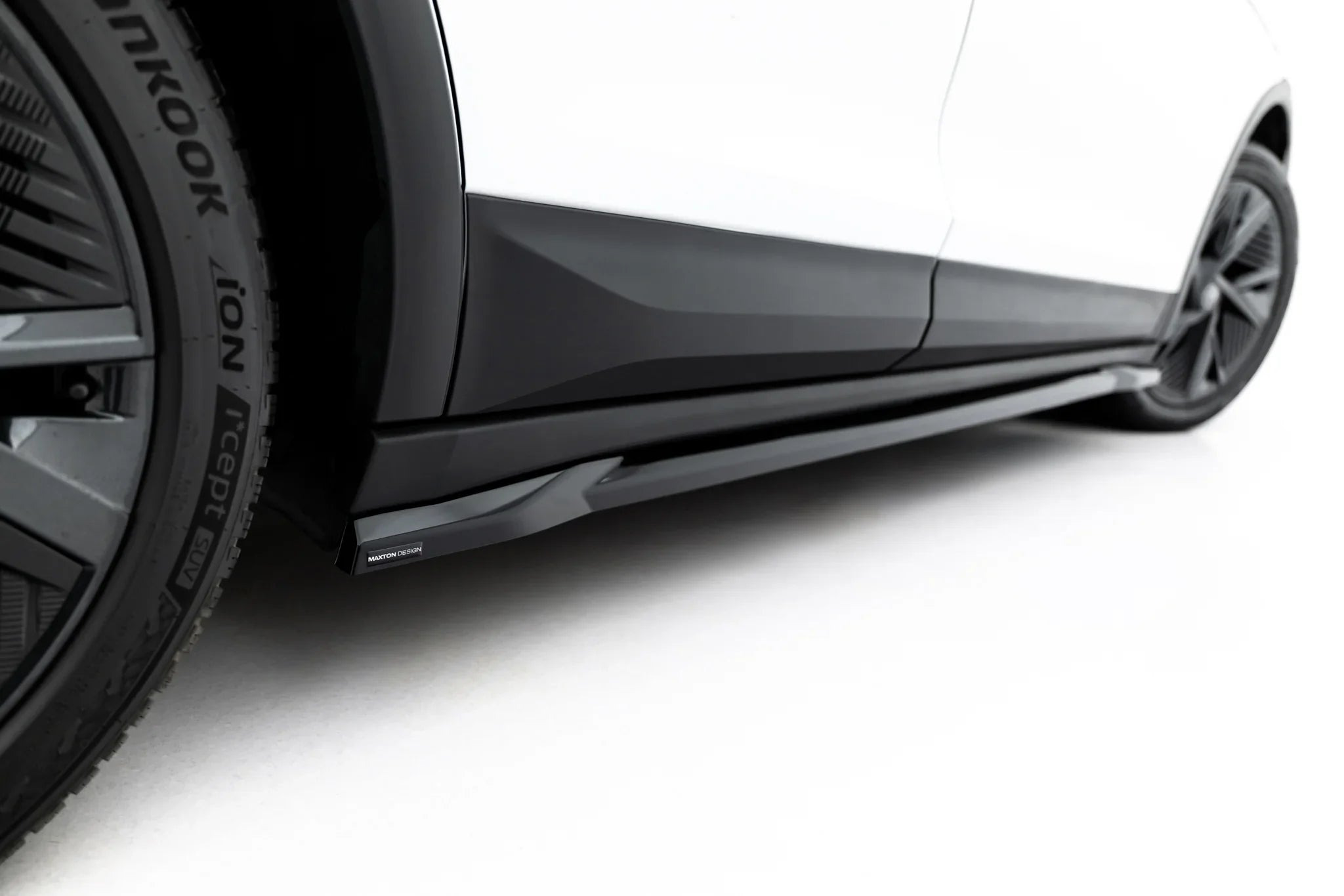 Maxton Design Difusores de taloneras laterales para Skoda Elroq RS Mk1 - imagen 4