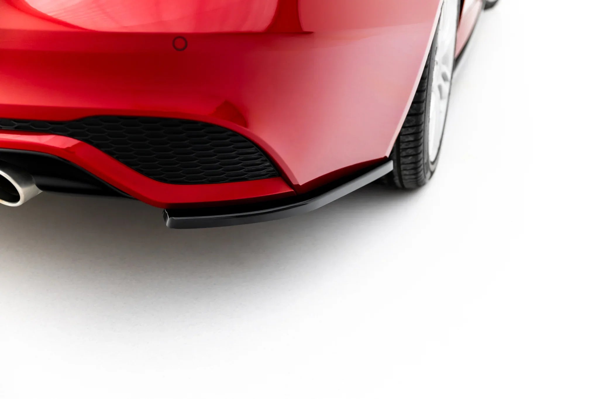 Maxton Design Set of Splitters para Jaguar XE R-Dynamic X760 Facelift - imagen 10