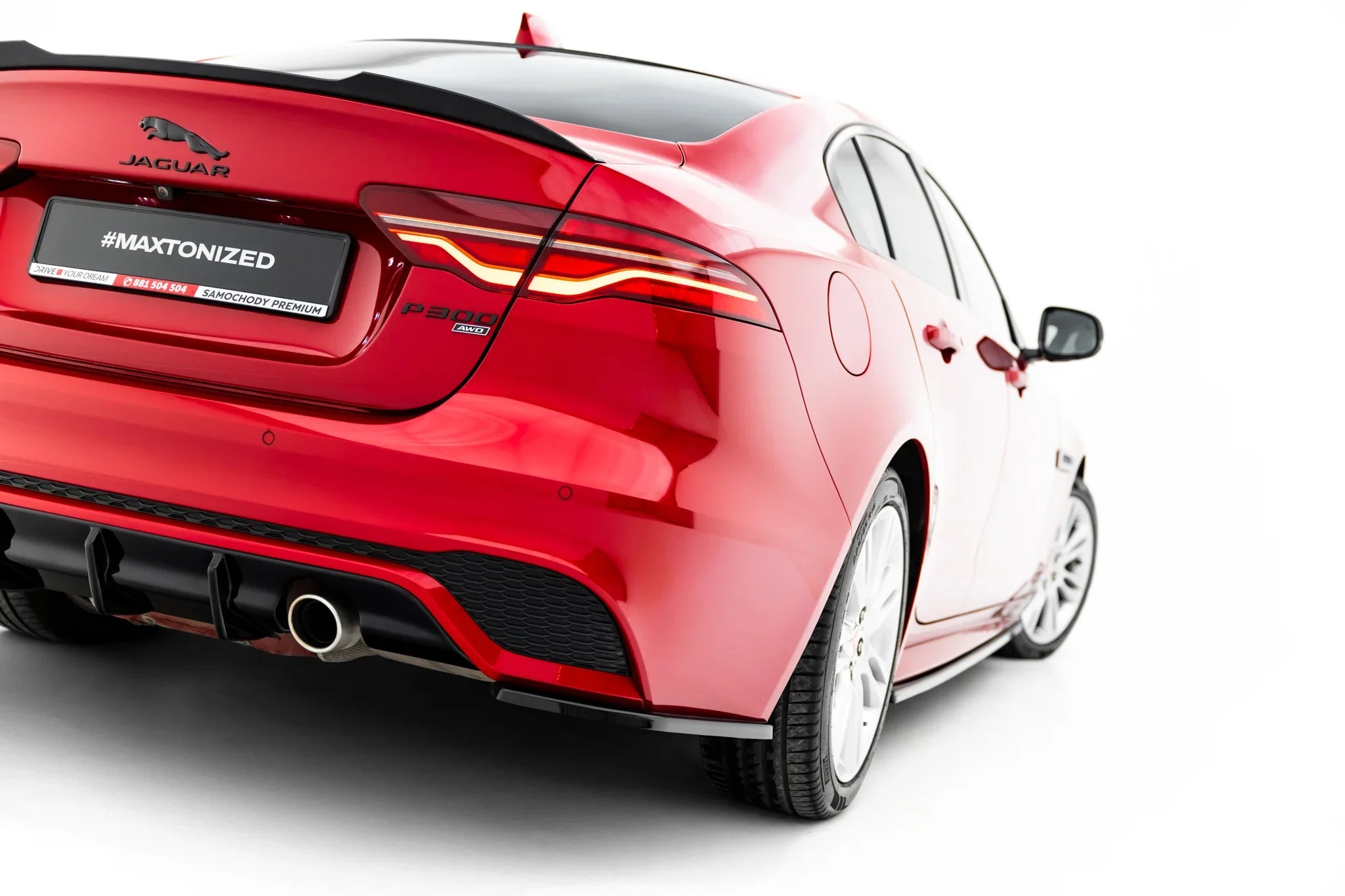 Maxton Design Set of Splitters para Jaguar XE R-Dynamic X760 Facelift - imagen 15