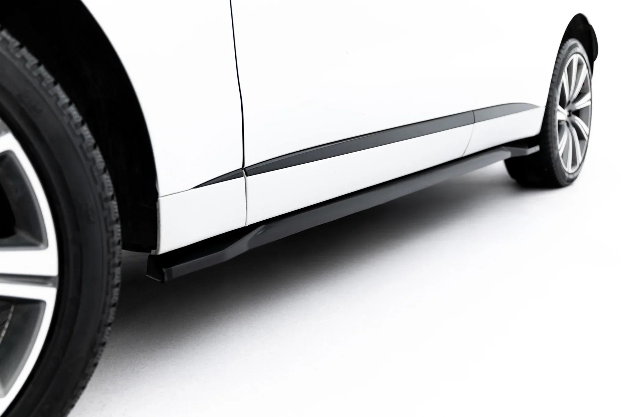 Maxton Design Set of Splitters para Jaguar F-Pace S X761 - imagen 6