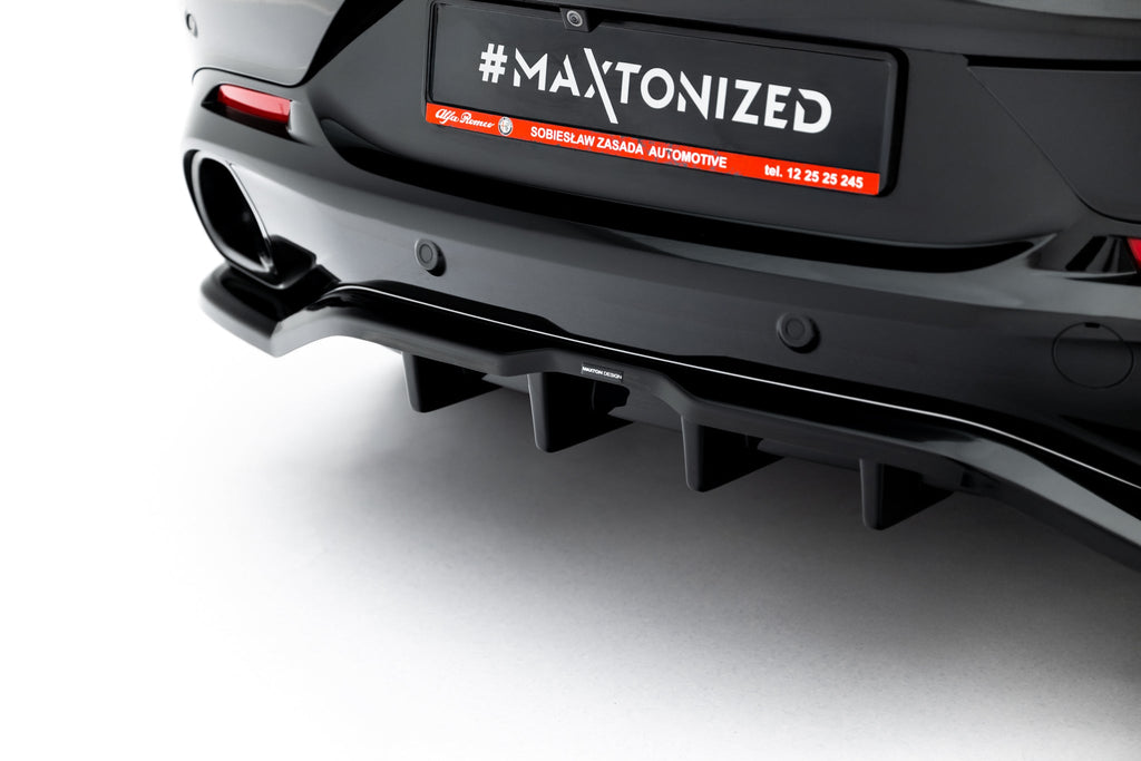 Maxton Design Splitter trasero (With Vertical Bars) para Alfa Romeo Tonale Mk1 - imagen 7