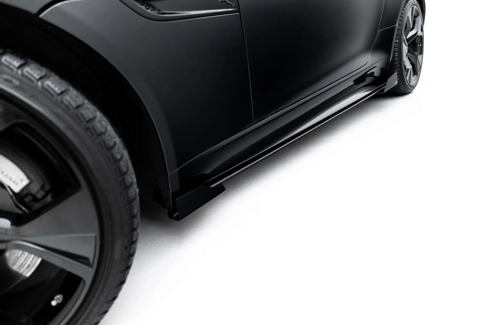 Maxton Design Street Pro Side Skirts Diffusers + Flaps para Jaguar F-Type X152 Facelift 2 - imagen 5
