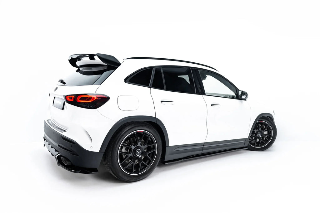 Maxton Design Difusores de taloneras laterales para Mercedes-AMG GLA 35 H247 - imagen 1